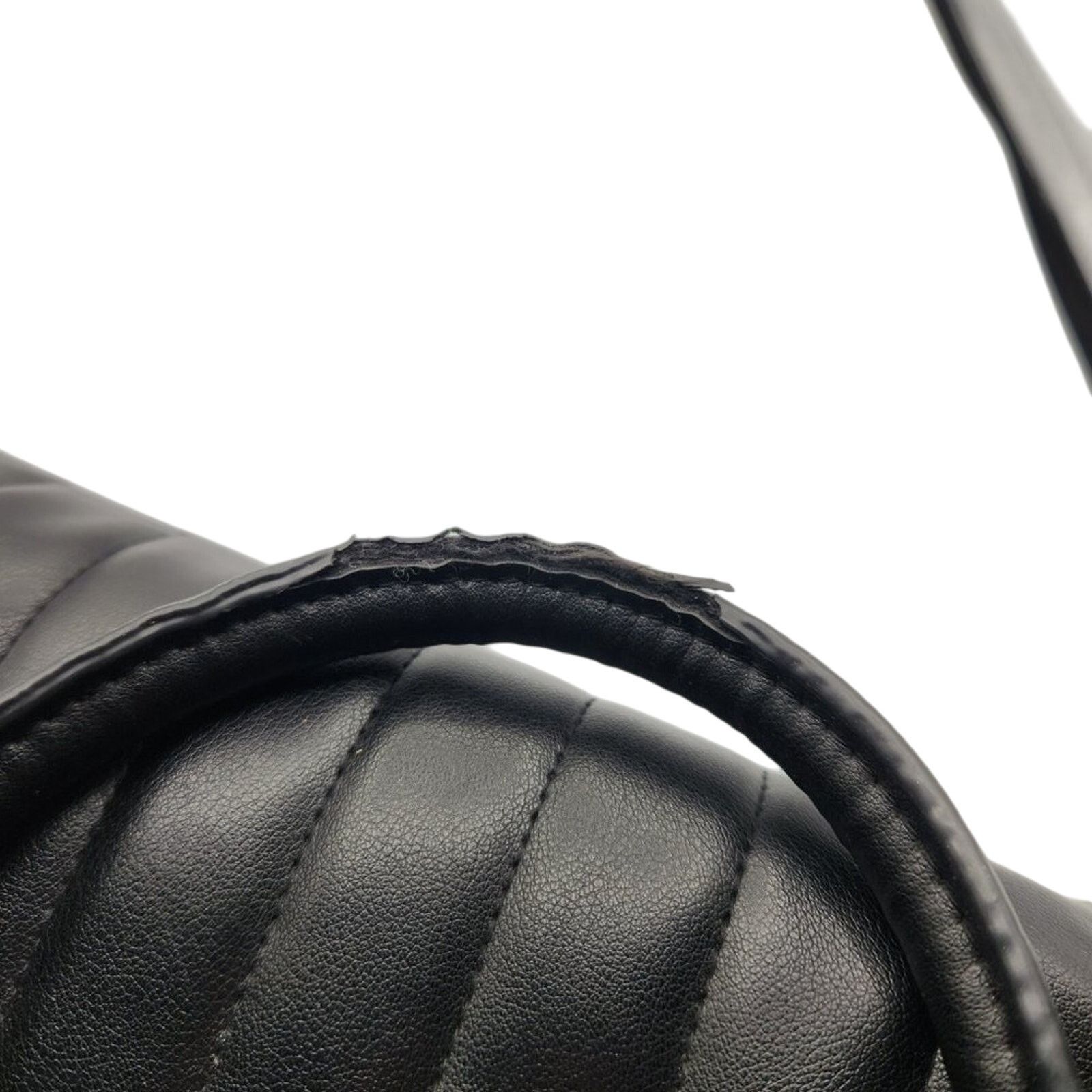 Other Christian Siriano Quilted Faux Leather Handbag Size ONE SIZE - 6 Thumbnail