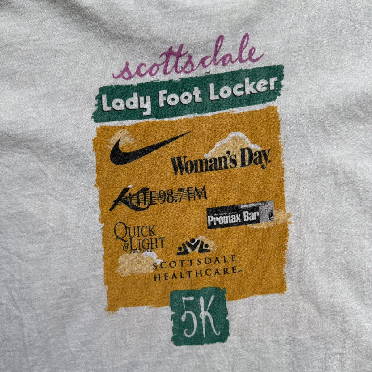 Nike Vintage Nike Women’s Day Lady Foot Locker T-Shirt Size US L / EU 52-54 / 3 - 6 Thumbnail