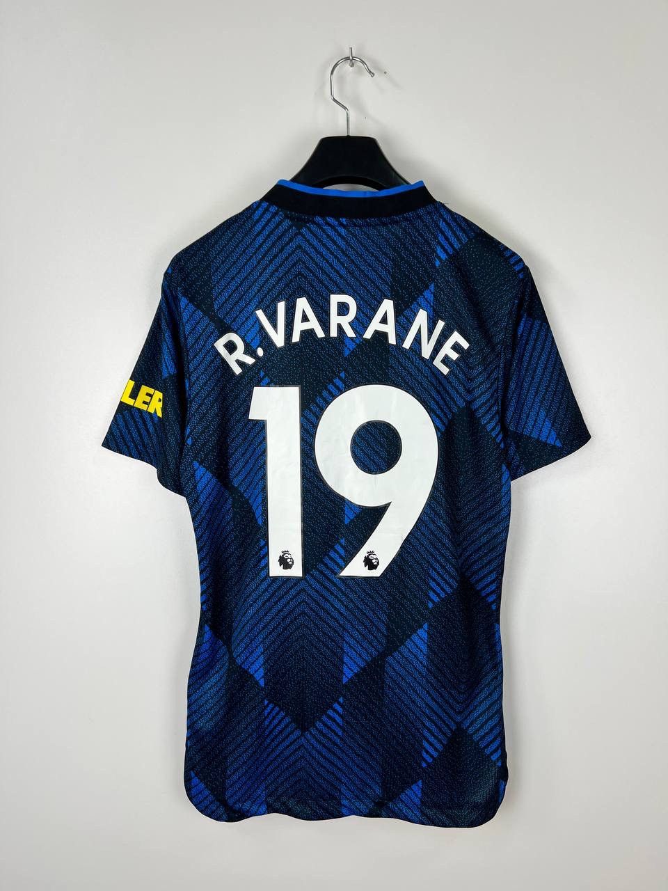 マンチェスター・ユナイテッド R. VARANE シャツ XL Varane Manchester United Jersey 21/22 Home Sz XS Mens H31447