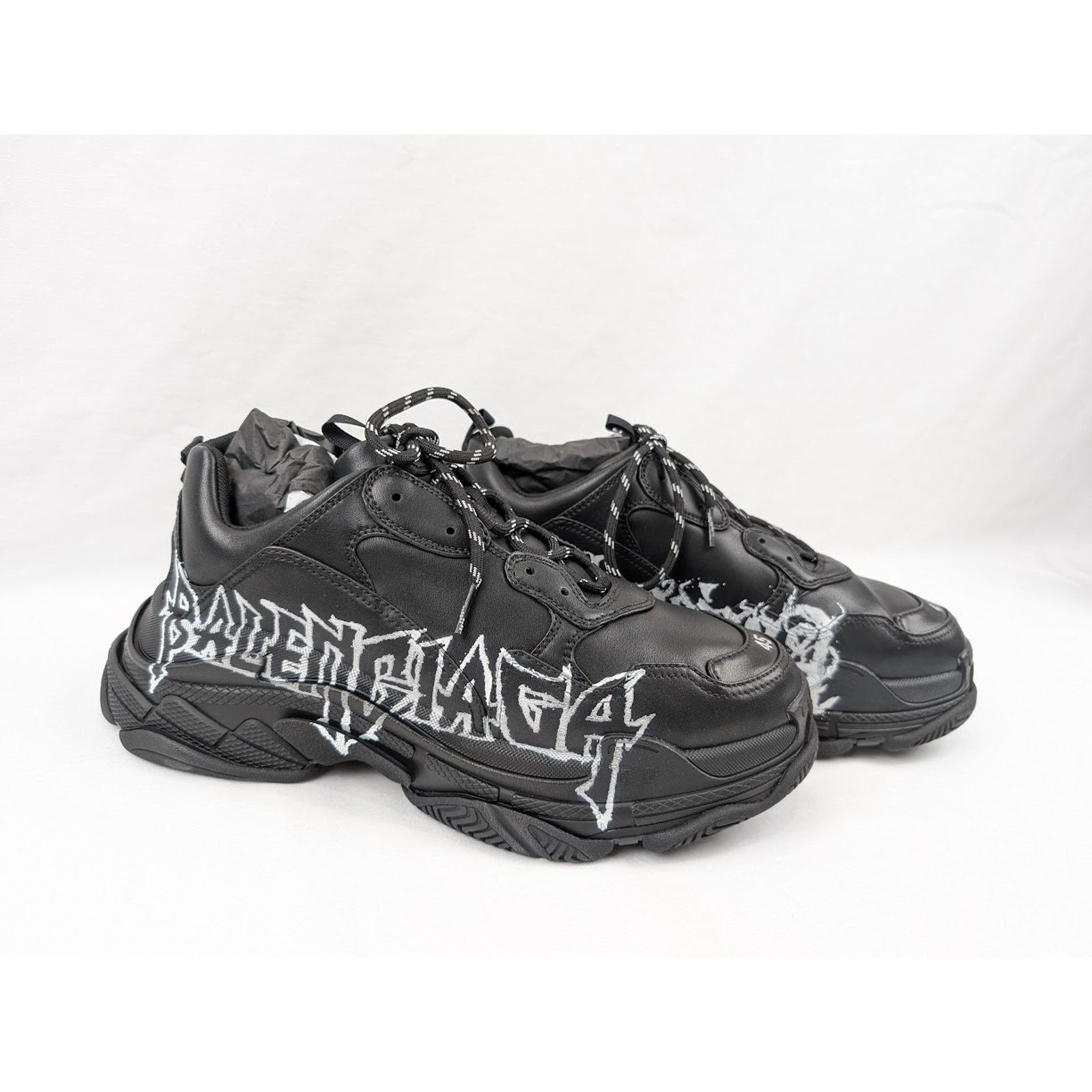 Balenciaga o1rshd1 Q:3 / Leather Triple S Sneakers in Black/White Size US 8 / EU 41 - 12 Thumbnail