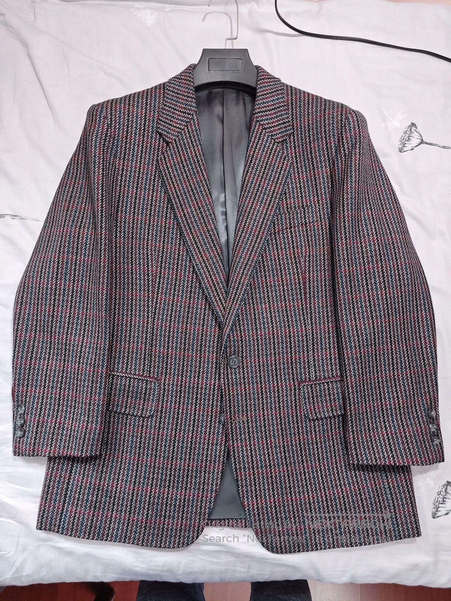 Johnstons Of Elgin Custom Wool Blend Check Blazer. Size US M / EU 48-50 / 2 - 5 Thumbnail