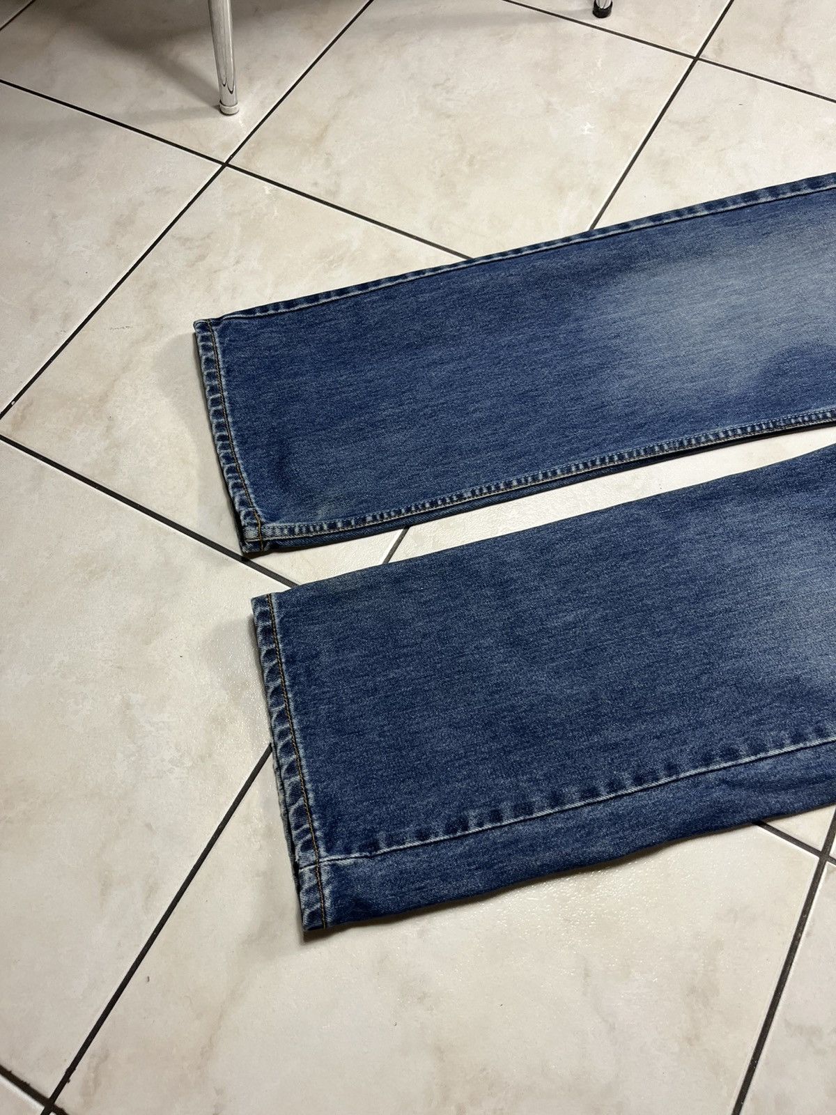 Levi's × Vintage Vintage Levi’s 523 dark washed distressed denim jeans pants Size US 34 / EU 50 - 12 Thumbnail