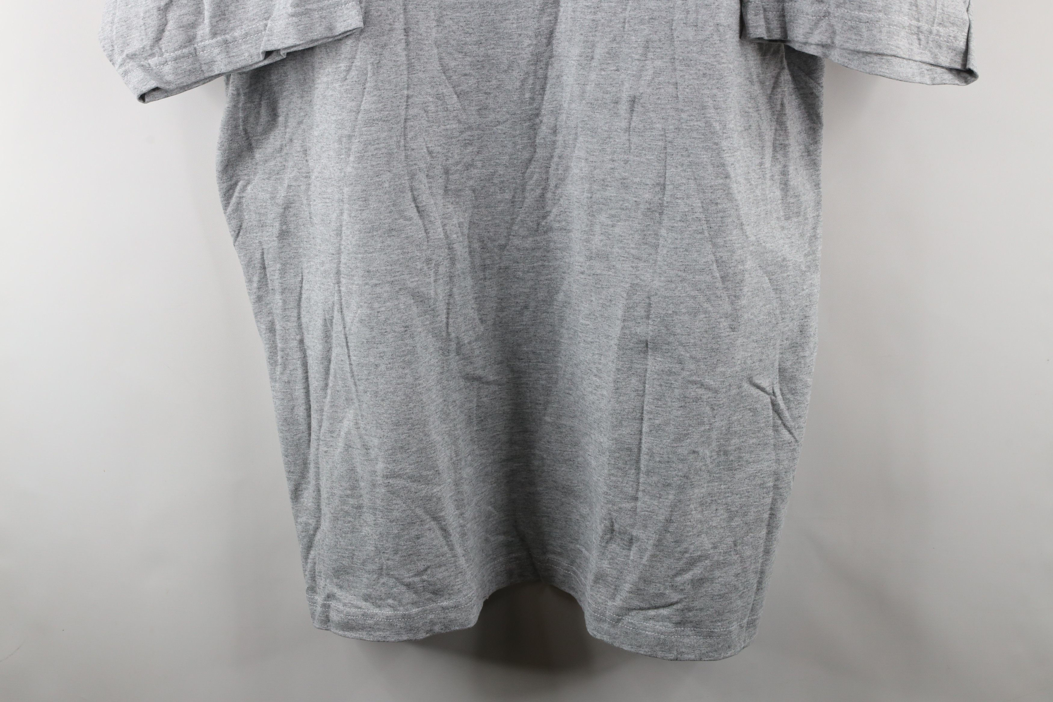 Vintage Deadstock Vintage 90s Streetwear T-Shirt Heather Gray USA Size US XXL / EU 58 / 5 - 3 Thumbnail