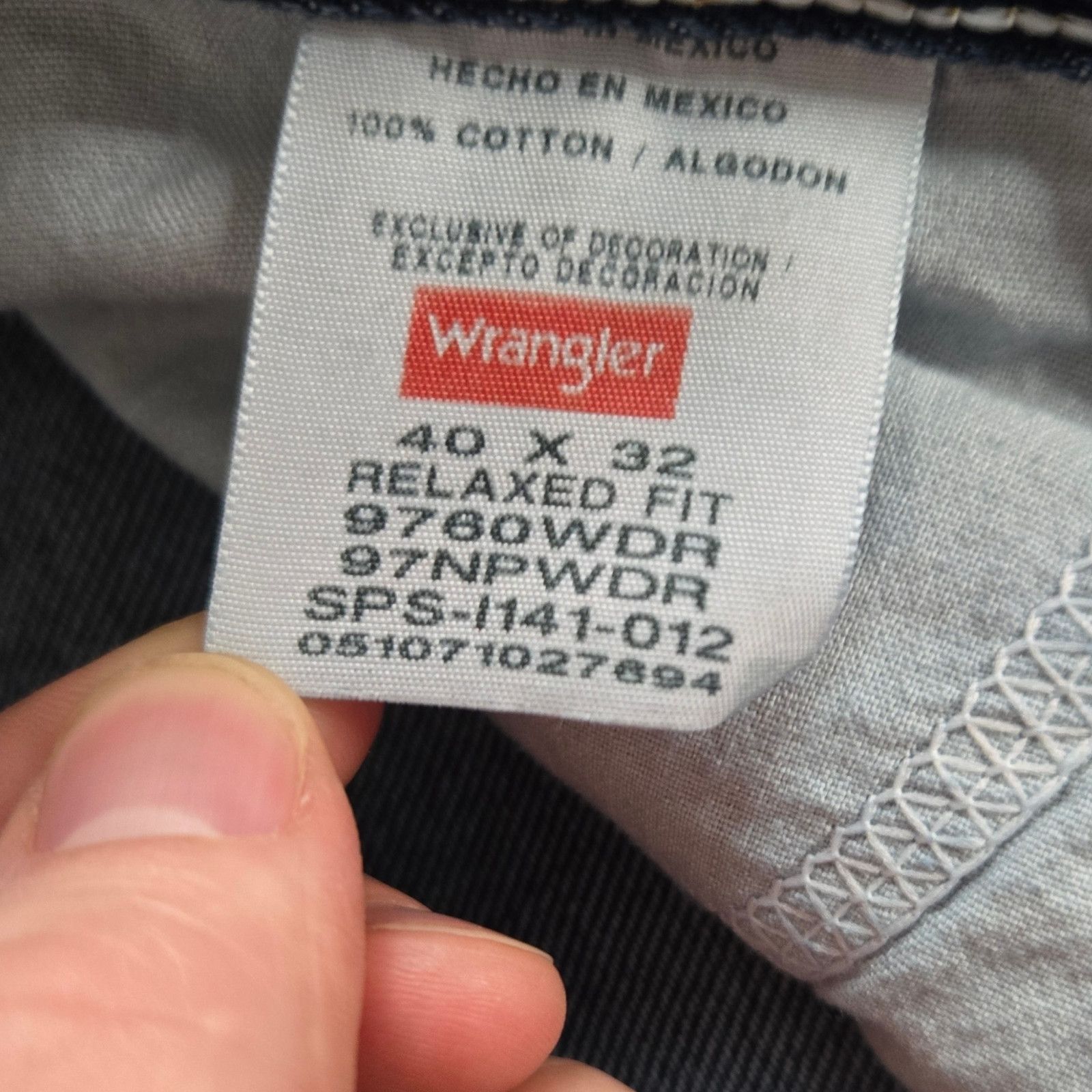 Wrangler 90s Wrangler Dark Wash Relaxed Straight Jeans Size 40 x 32 Size US 40 / EU 56 - 6 Thumbnail