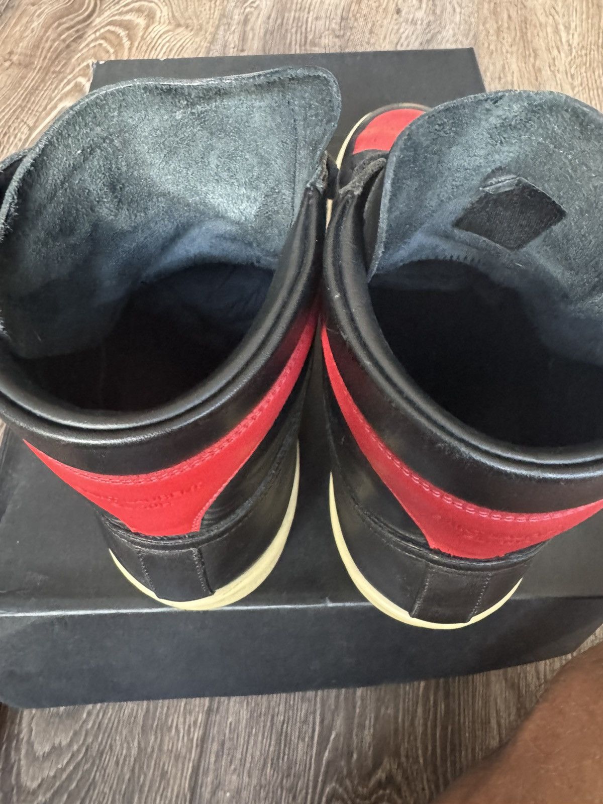 Saint Laurent Paris Saint Laurent SL/10H size 39 Size US 6 / EU 39 - 11 Thumbnail