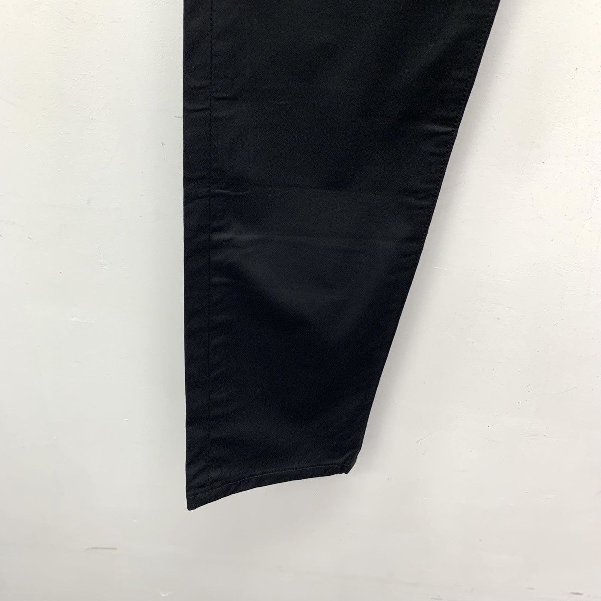 Dolce & Gabbana Dolce & Gabbana Black Cotton Casual Trousers K26WX Size US 30 / EU 46 - 5 Thumbnail