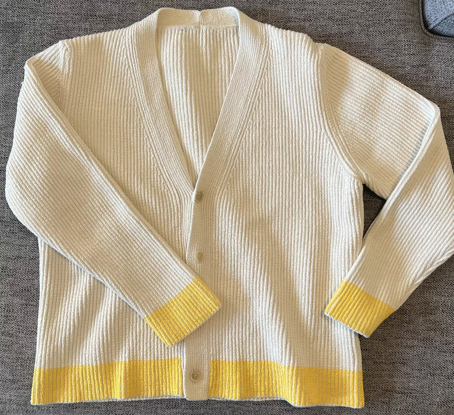 Jacquemus JACQUEMUS "Limone" Ribbed Cardigan Size US XL / EU 56 / 4 - 2 Thumbnail