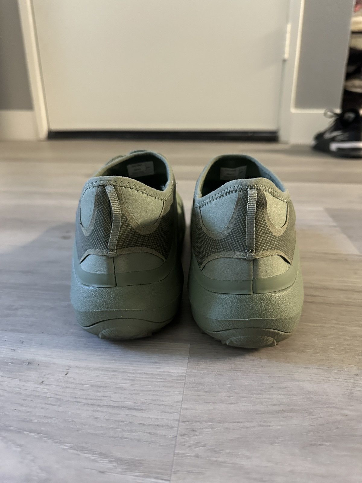 Crocs × Satisfy Satisfy x Crocs Size US 8 / EU 41 - 4 Thumbnail