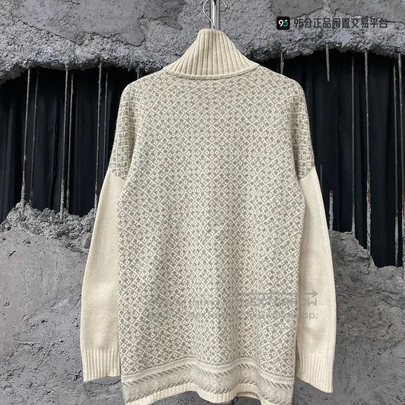 Loro Piana Loro Piana Unisex Solid Color Turtleneck Sweater. Size US M / EU 48-50 / 2 - 7 Thumbnail