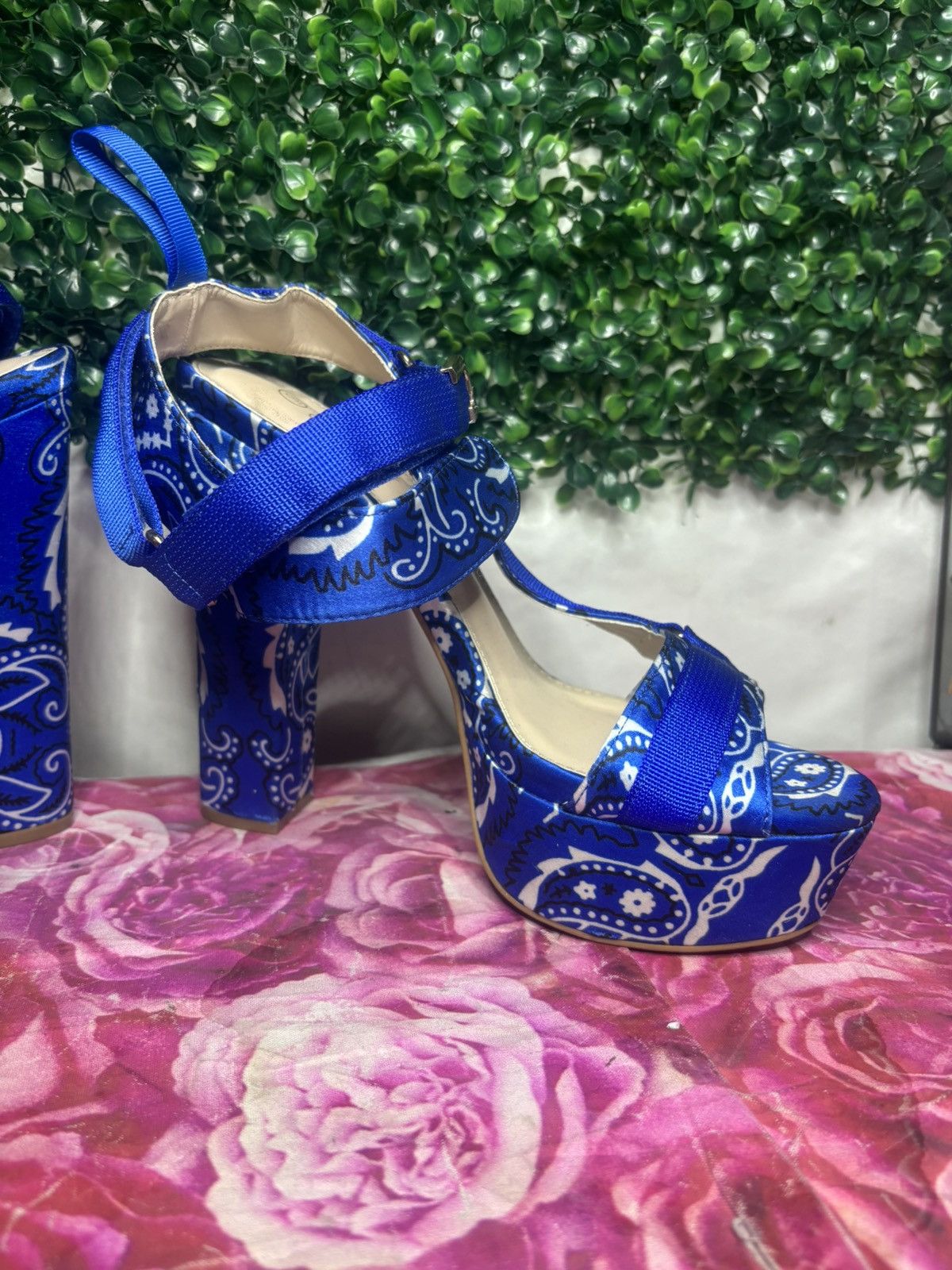 Other Blue bandana chunky heels Size US 9 / IT 39 - 5 Thumbnail