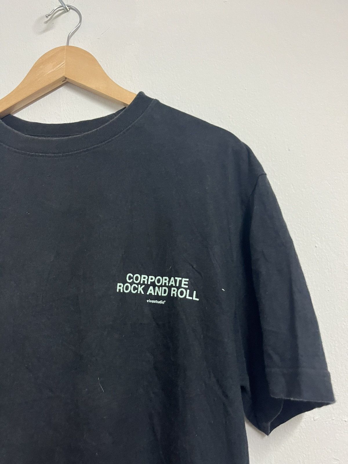 Japanese Brand 💥Grailed Sale💥Vivastudio International Oval Logo T Shirts Size US M / EU 48-50 / 2 - 4 Thumbnail