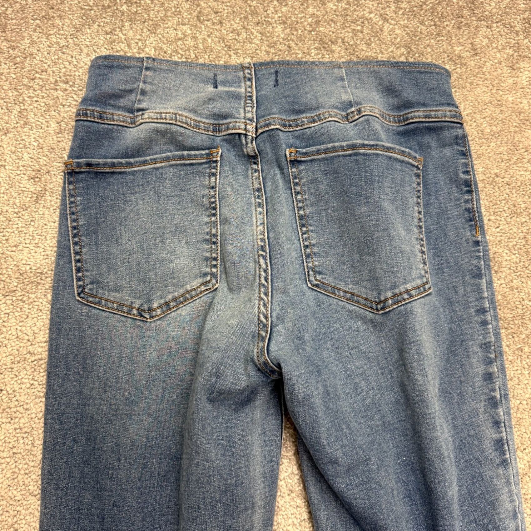Vintage We The Free Pull On Flare Denim Jeans Womens 28 Blue High Rise Stretch Y2K Style Size 28" / US 6 / IT 42 - 3 Thumbnail