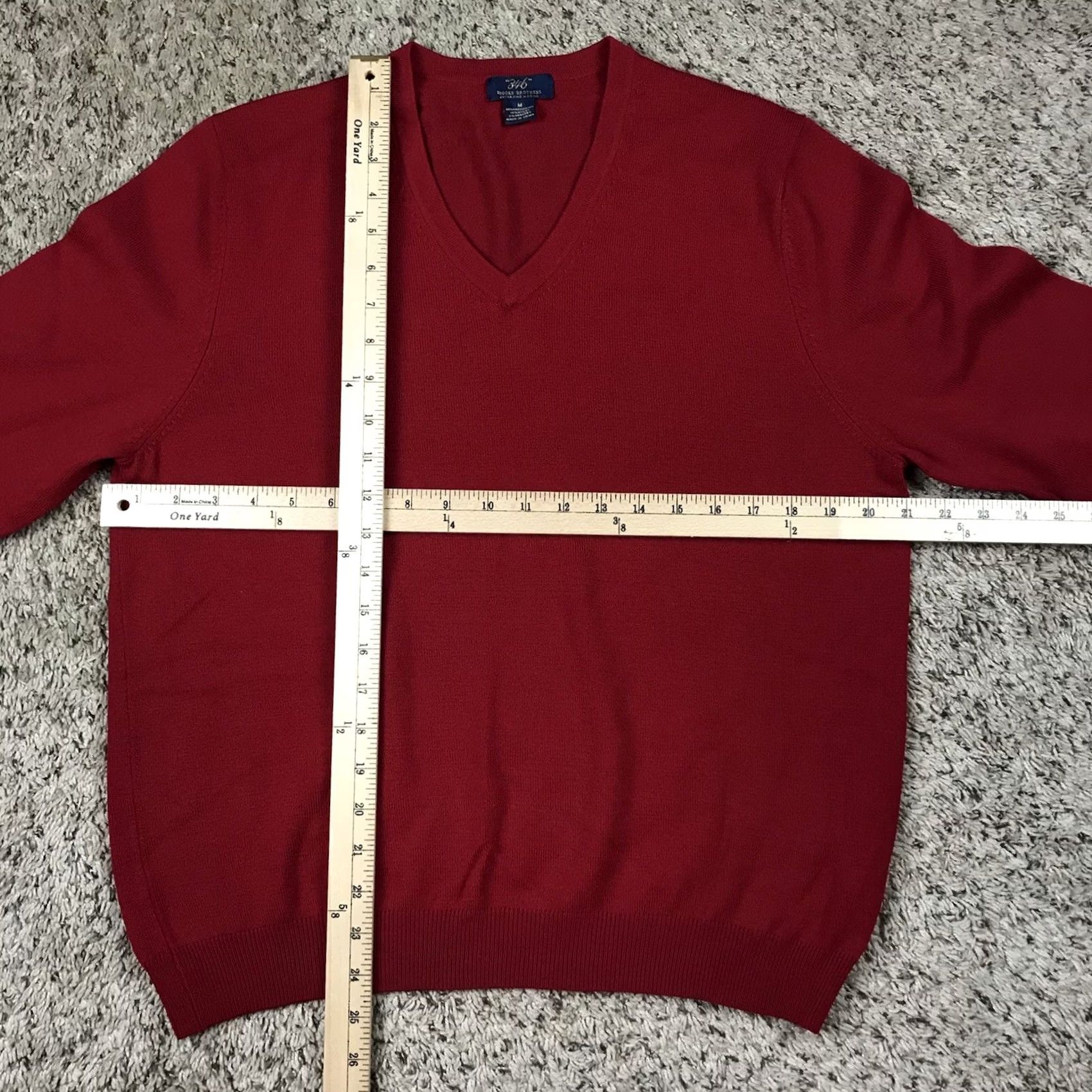 Brooks Brothers Brooks Brothers Sweater Men V-Neck Red Merino Wool 346 Stretch Fit M Regular Lightweight Pullover Size US M / EU 48-50 / 2 - 7 Thumbnail