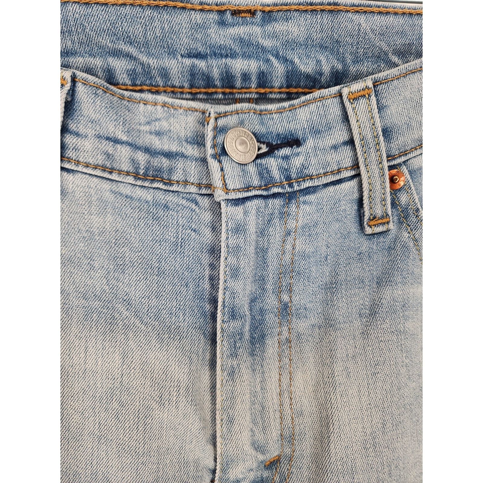 Levi's Levi’s 511 Slim Fit Light Wash Jeans Men’s Size: W34 L30 Size US 34 / EU 50 - 5 Thumbnail