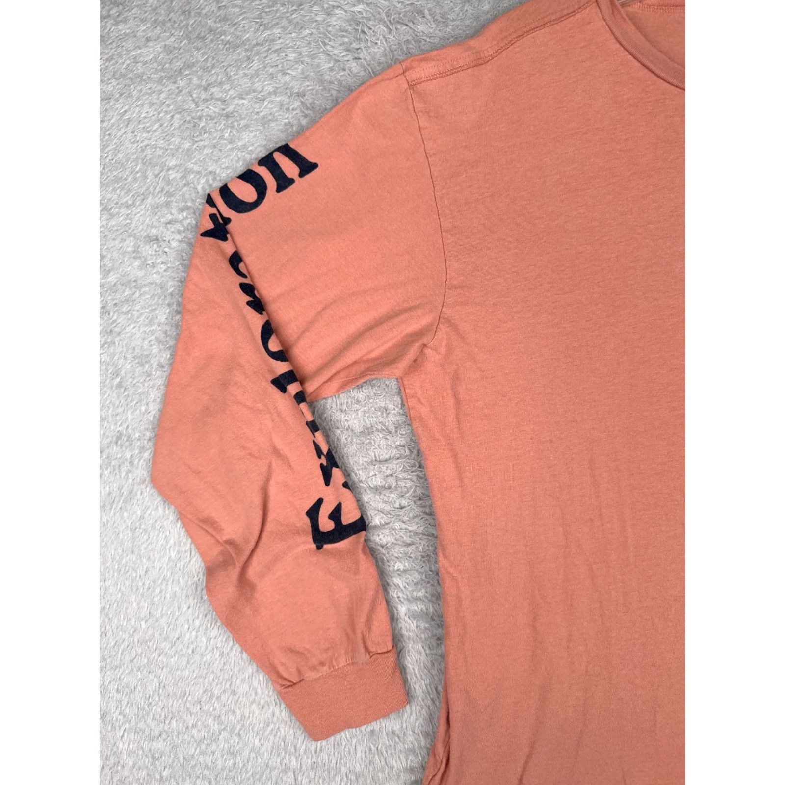 The North Face The North Face Shirt Men Medium Pink Long Sleeve Crew Neck 100% Cotton Breathable Classic Size US M / EU 48-50 / 2 - 3 Thumbnail