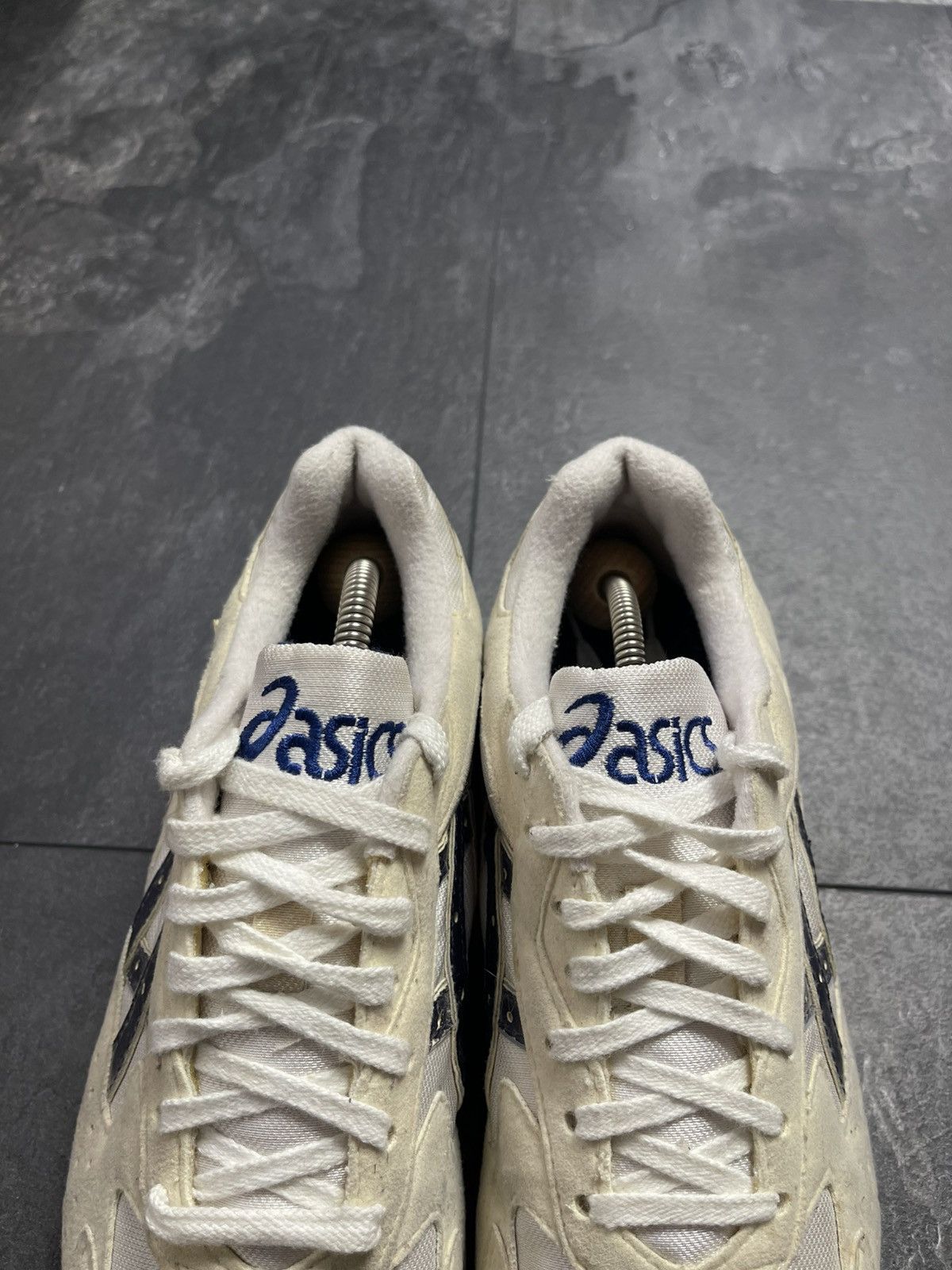 Asics Vintage 90s ASICS Gel Trainer Shoes Sneakers Hype Y2k Size US 7 / EU 40 - 5 Thumbnail