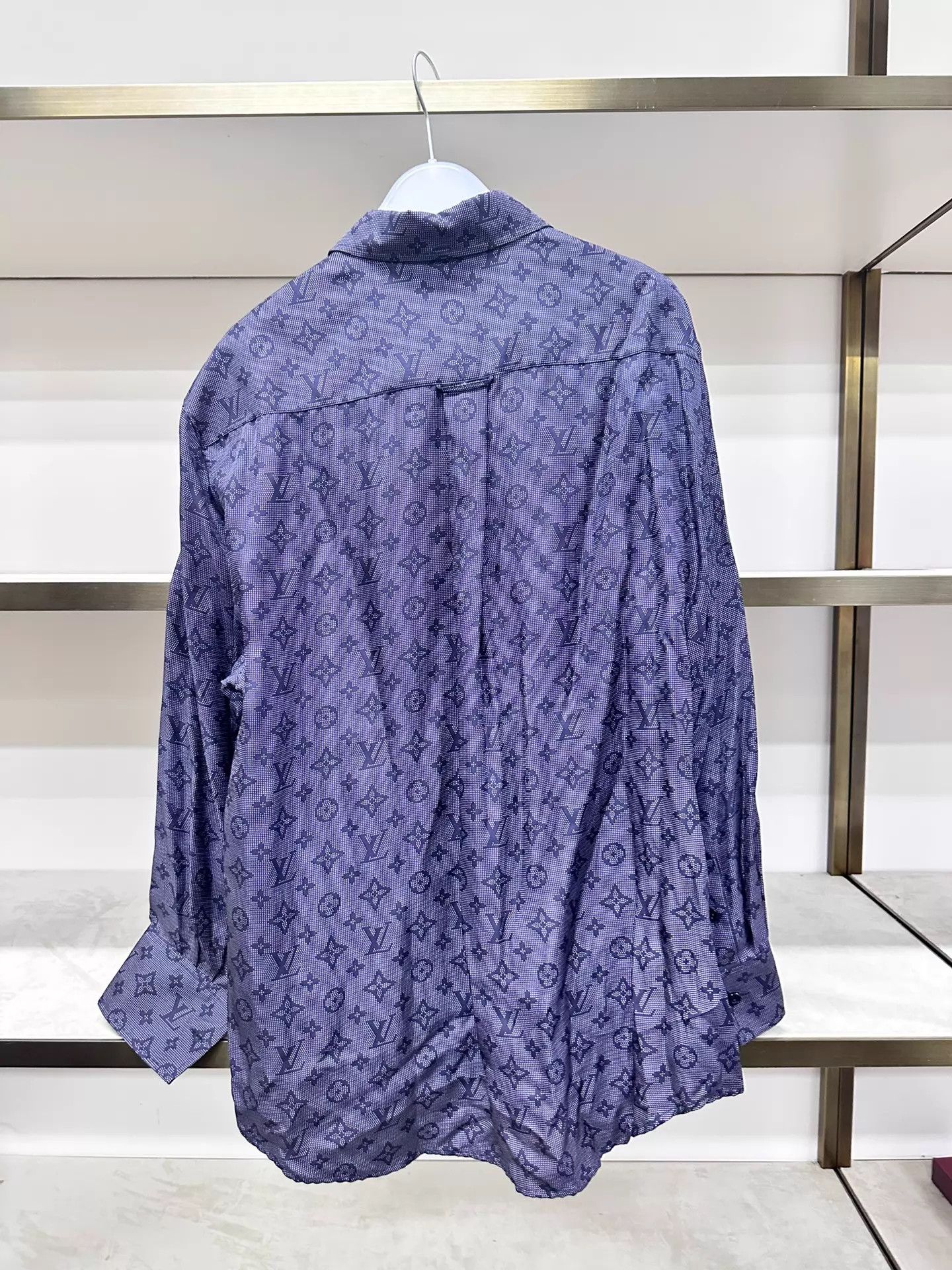 Louis Vuitton Louis Vuitton Men‘s All-Over Print Shirt 42 Size US XL / EU 56 / 4 - 2 Thumbnail