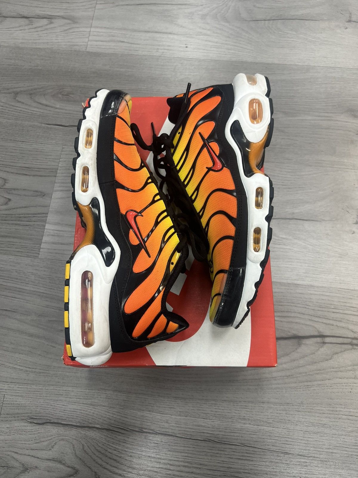 Nike Nike Air Max Plus Sunset Size US 9 / EU 42 - 4 Thumbnail