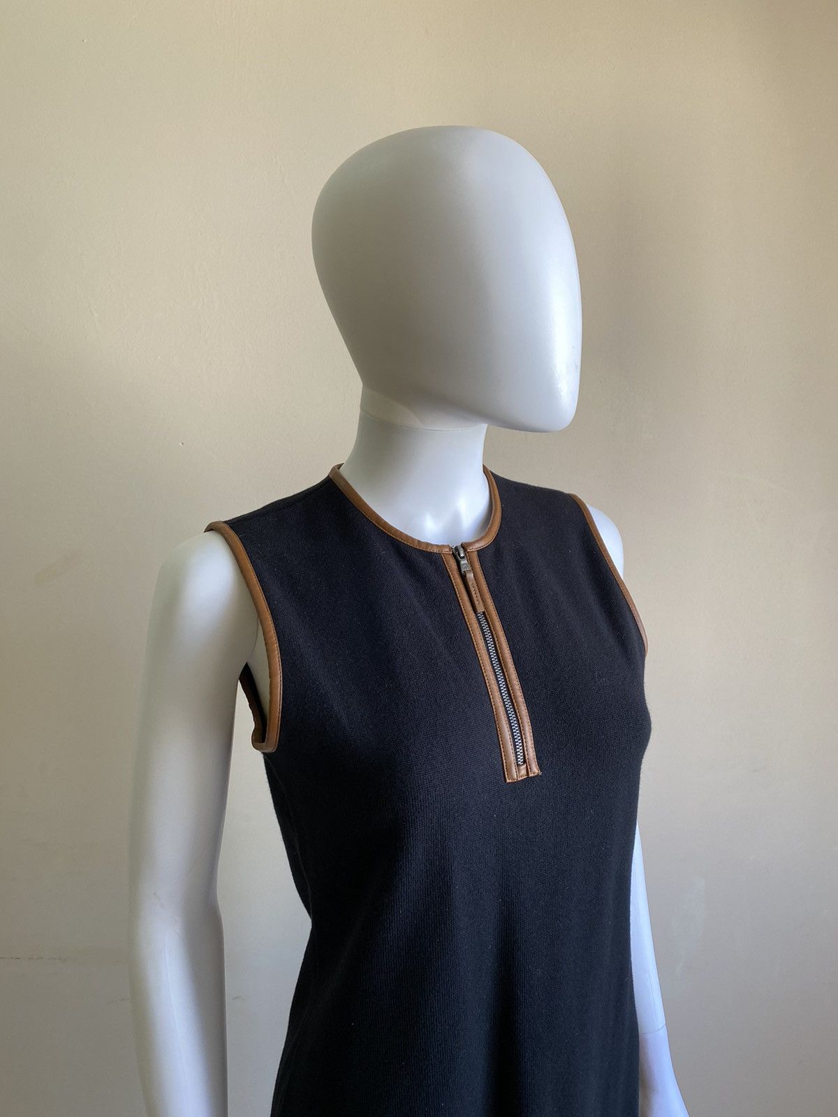 Lauren Ralph Lauren Lauren Ralph Lauren Leather Patch Round Neck Knit Dress Size S / US 4 / IT 40 - 3 Thumbnail