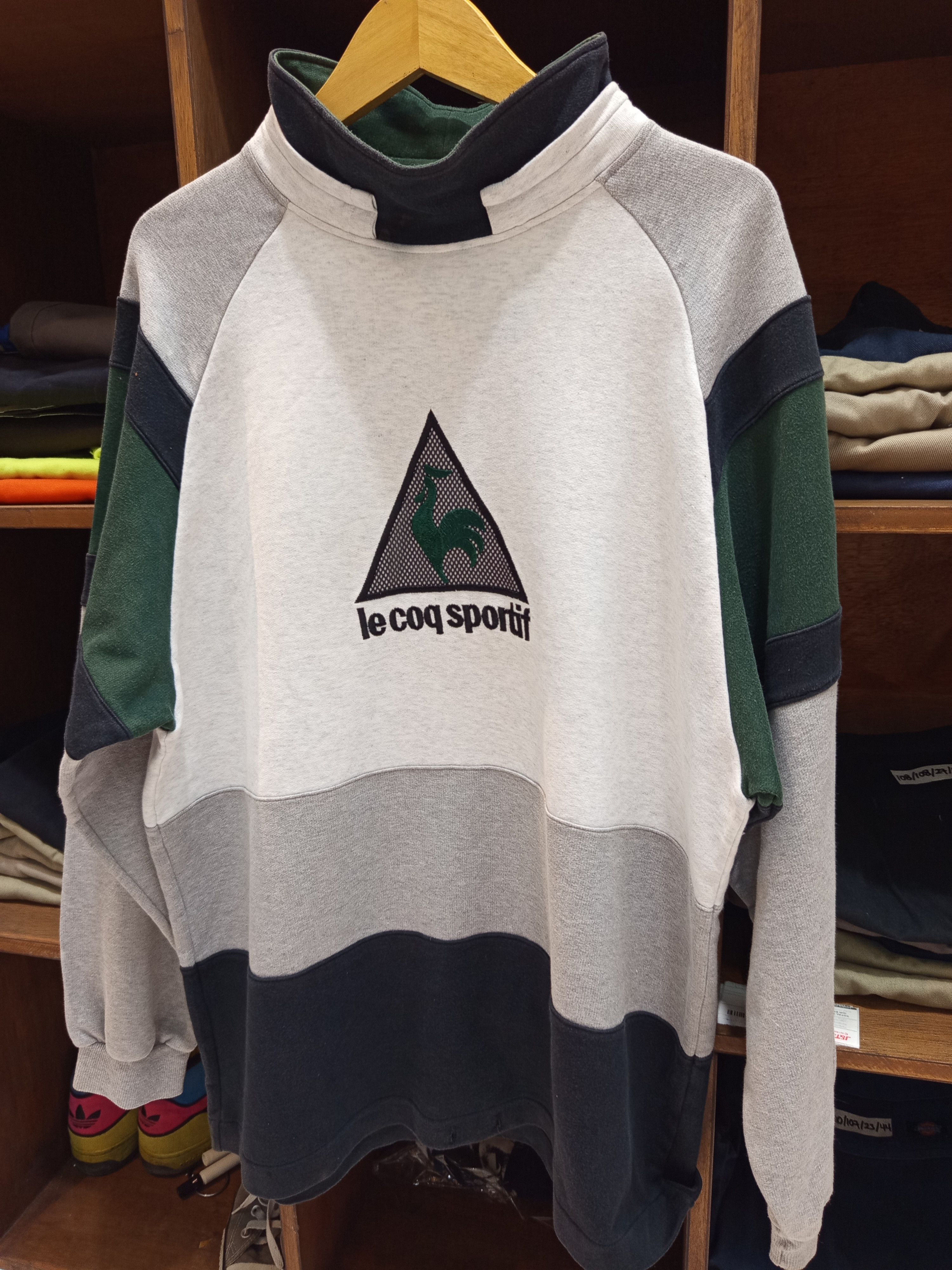 Le Coq Sportif Le Coq Sportif Japan Made Color Block Mock Neck Sweatshirt Size US L / EU 52-54 / 3 - 2 Thumbnail
