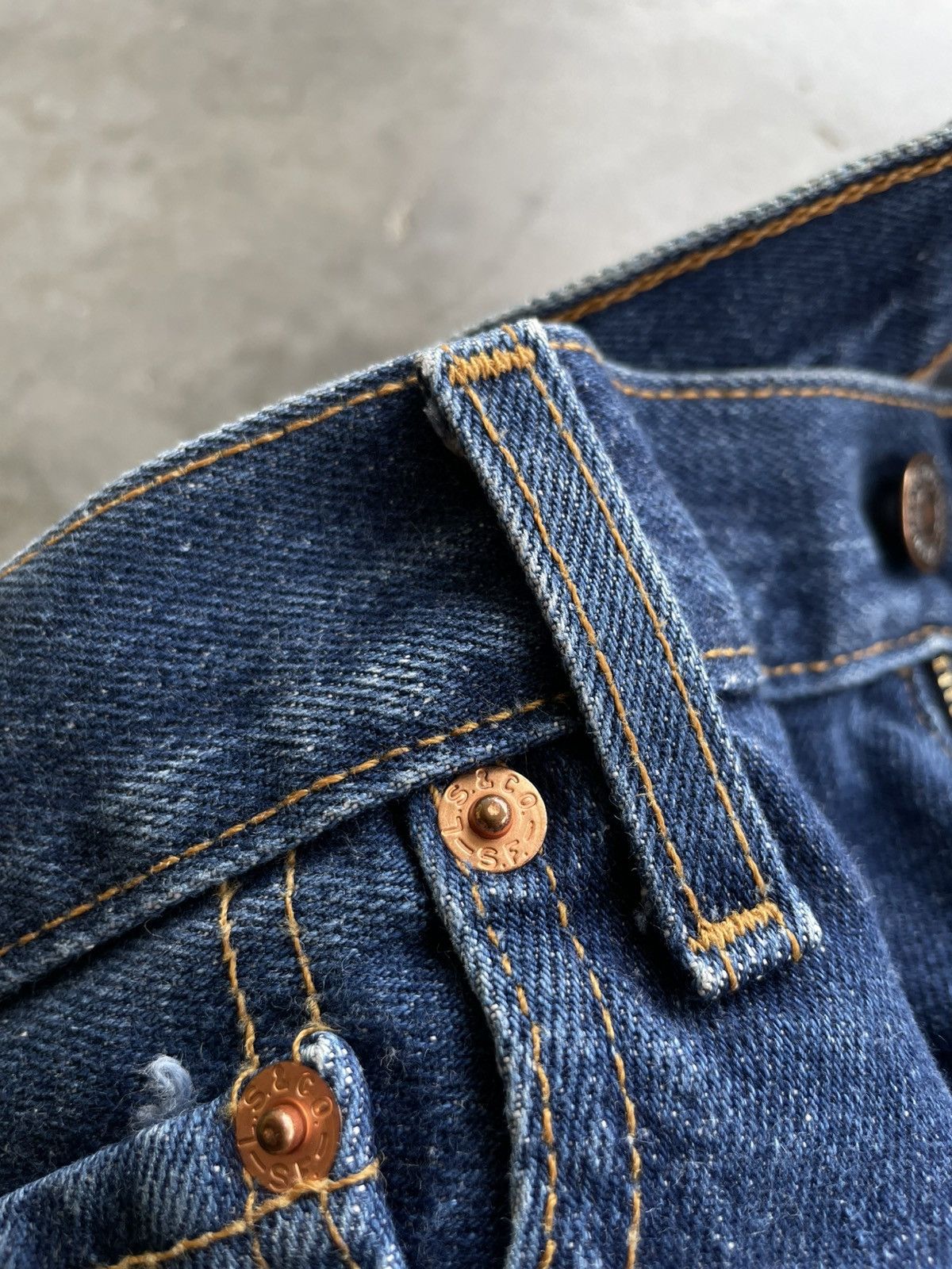 Levi's × Vintage Levis 505 03 90s Made in USA #379 Size US 32 / EU 48 - 11 Thumbnail
