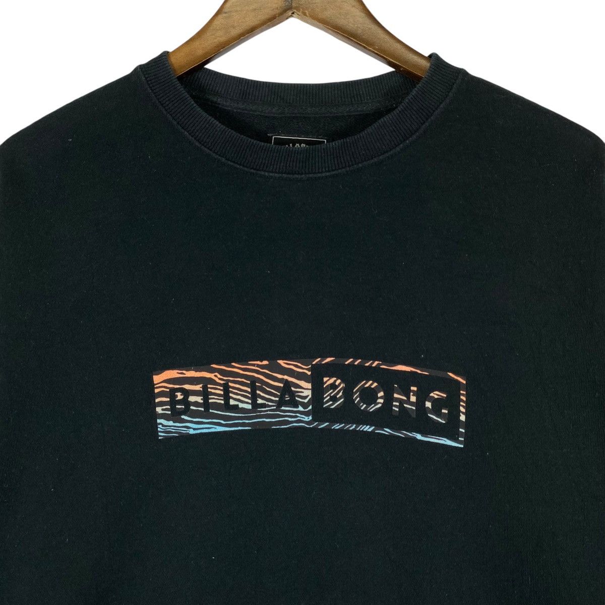Billabong × Vintage Vintage Billabong Crewneck Sweatshirt Black Pullover Jumper Size US M / EU 48-50 / 2 - 4 Thumbnail