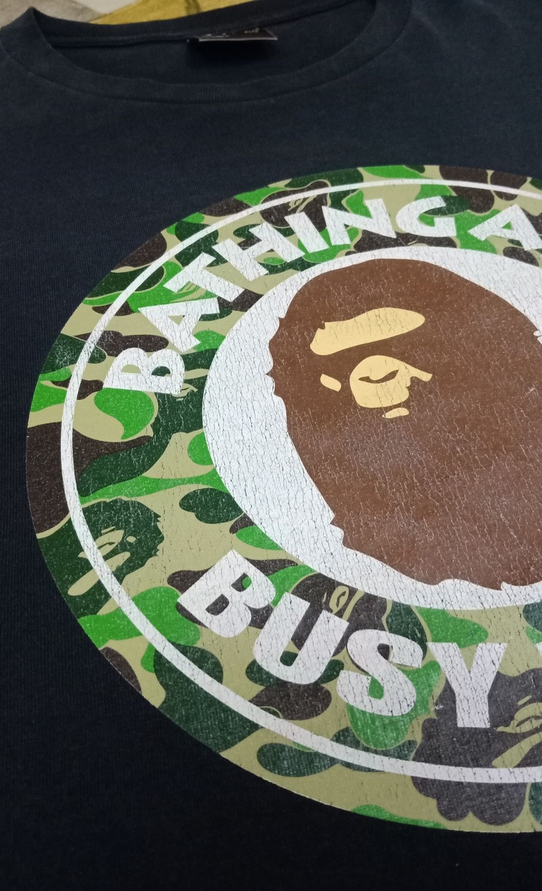 Bape × Vintage Vintage Bathing Ape Busy Works Camo Logo T-shirt Size US XL / EU 56 / 4 - 7 Thumbnail