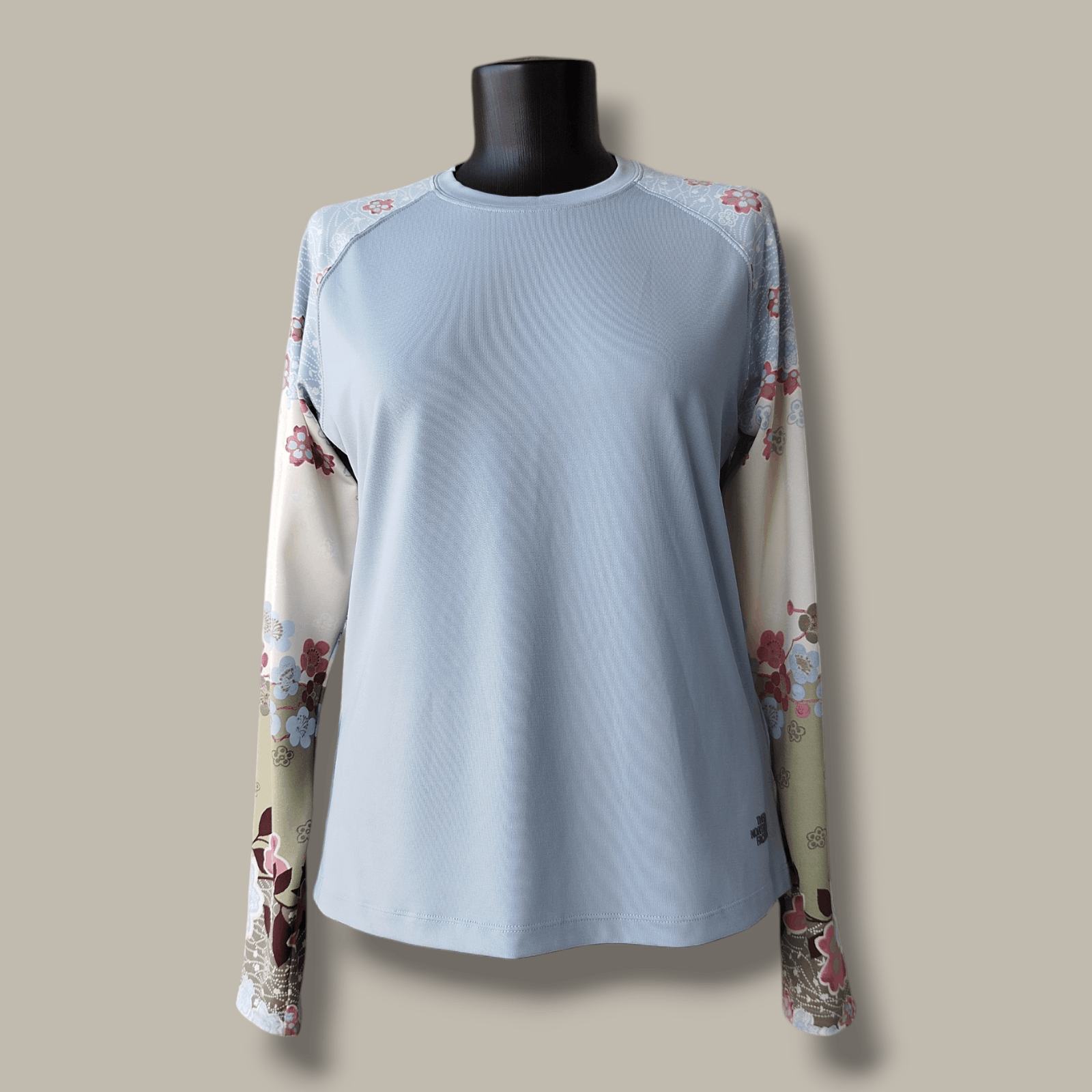 The North Face Womens Top Long Sleeve Blue Floral Lersey VaporWick Size L / US 10 / IT 46 - 1 Thumbnail