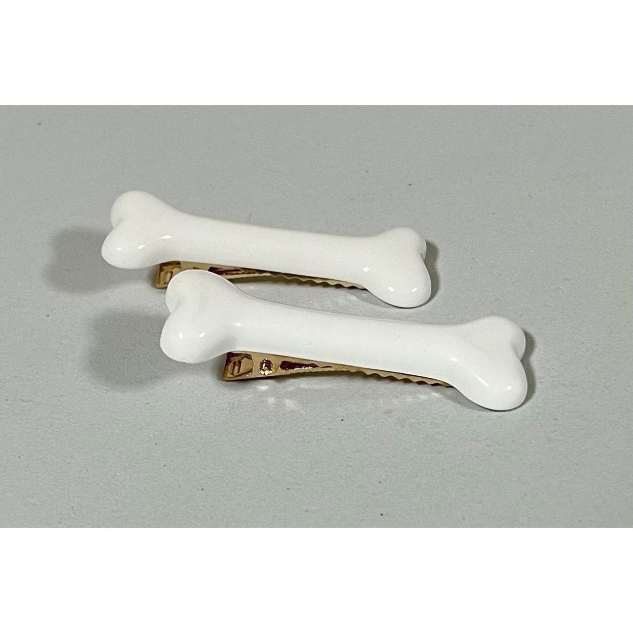 Japanese Brand × Vintage White Dog Bones 2 Piece Set Pair Hair Clip Clips Accessory 🦴 Size ONE SIZE - 2 Thumbnail