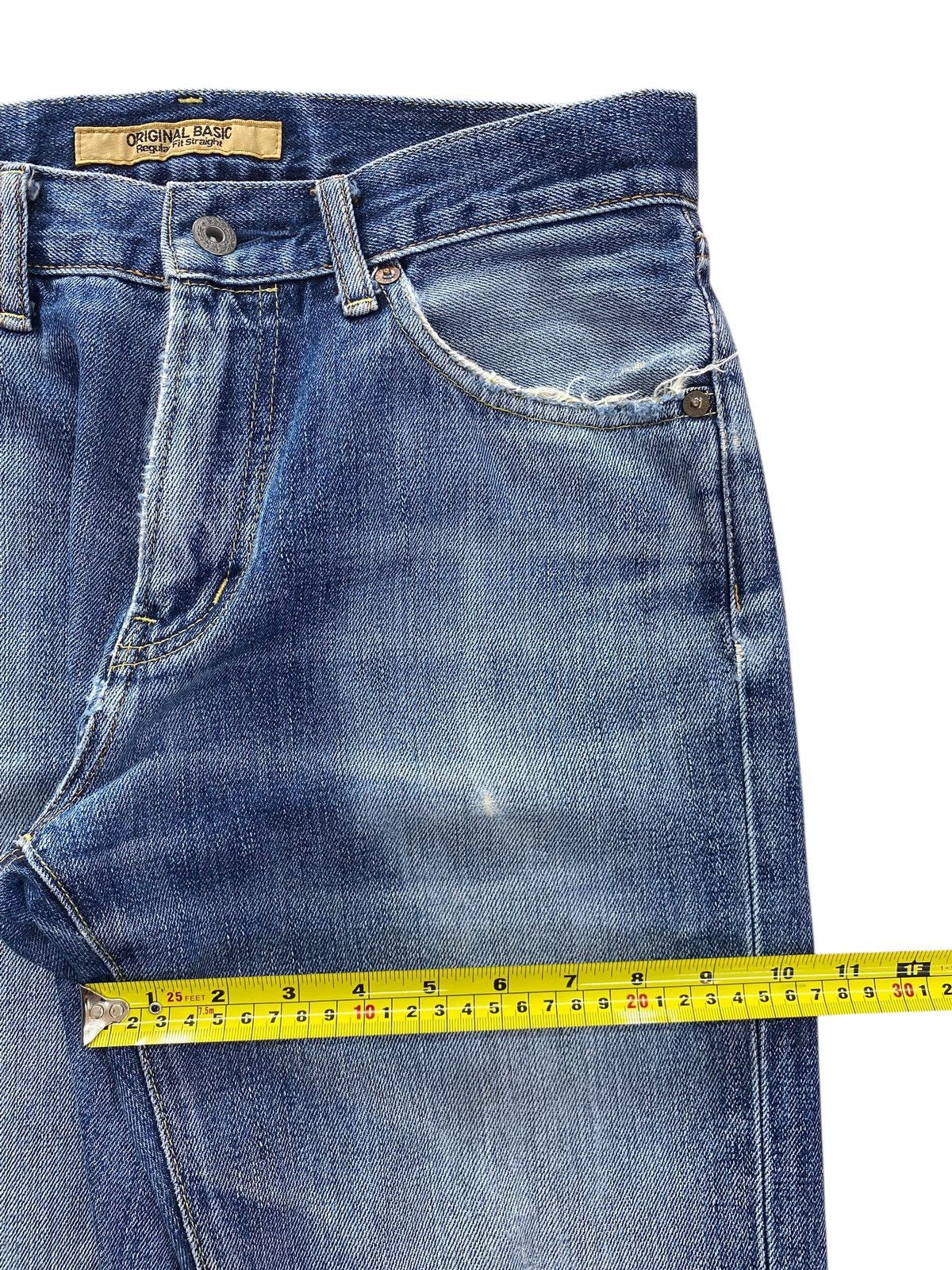 Japanese Brand Original Basic Light Wash Style Straight Leg Jeans Size US 30 / EU 46 - 7 Thumbnail