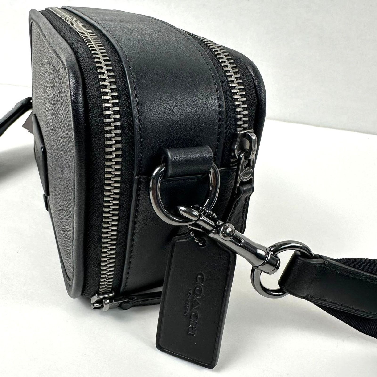 Coach Coach Men's Wyatt Crossbody Bag Signature Canvas Black NWT Size ONE SIZE - 5 Thumbnail