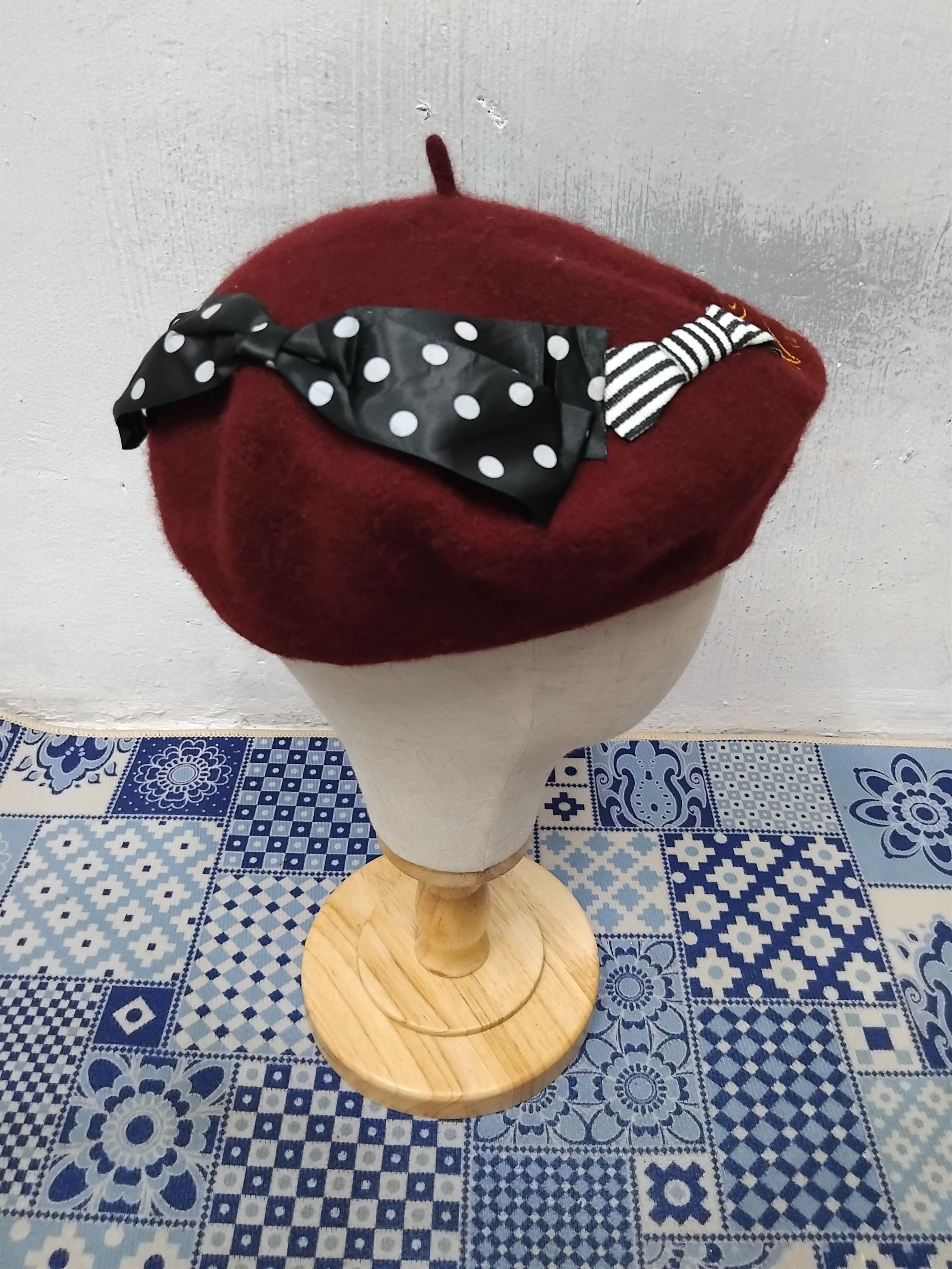 Other 💥Alice in Wonderland by summer burgundy colour Hat Size ONE SIZE - 8 Thumbnail