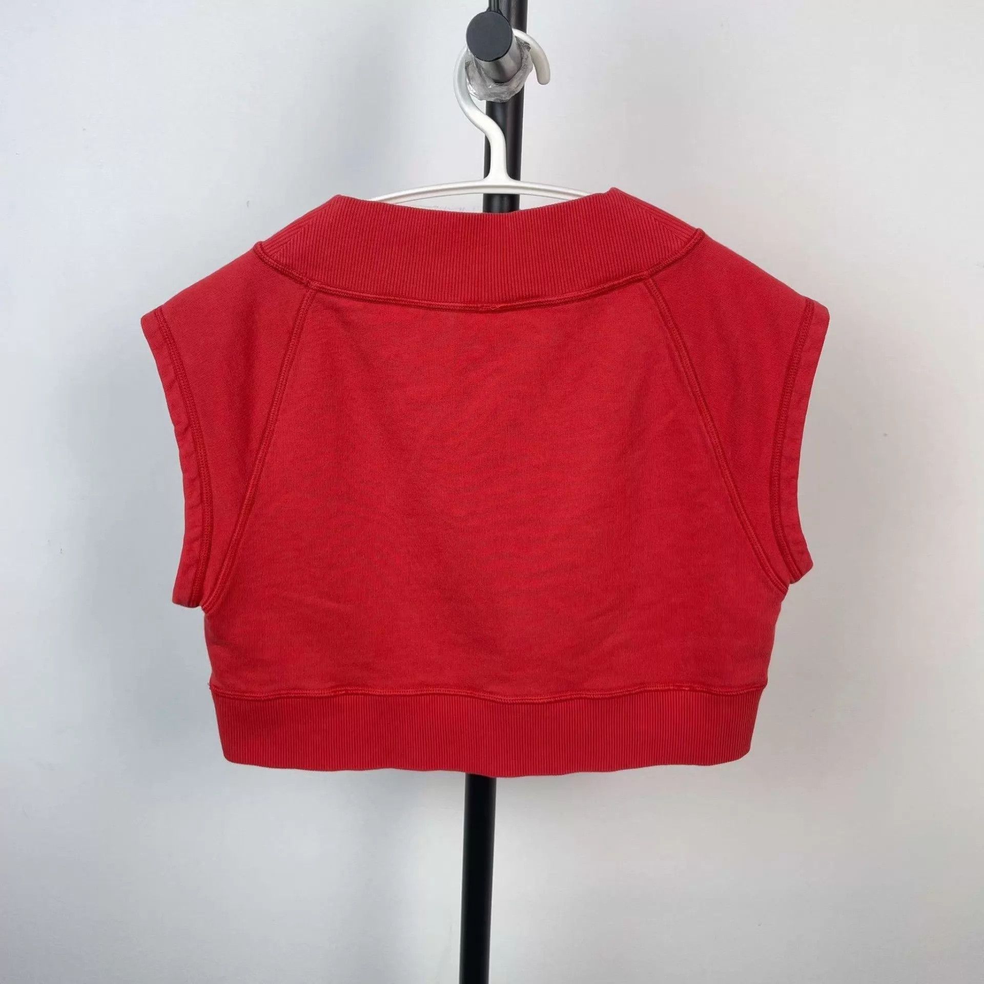 Miu Miu Miu Miu Women's High-Waist Red T-Shirt Size S Size S / US 4 / IT 40 - 2 Thumbnail