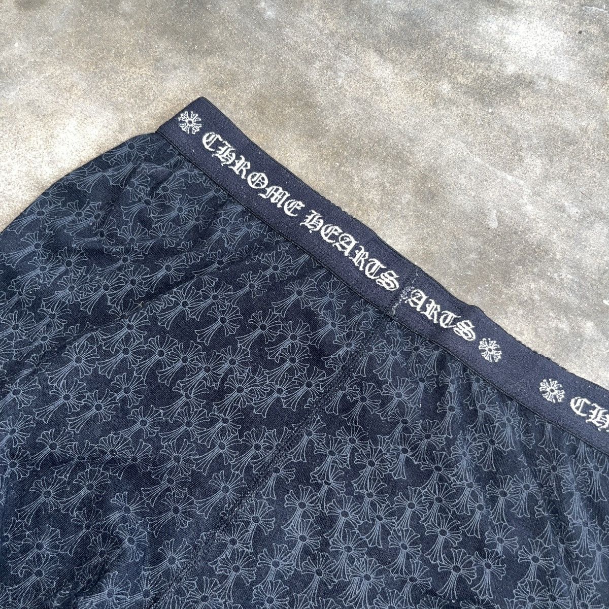 Chrome Hearts Chrome Hearts Leggings All Over Print Size 28" / US 6 / IT 42 - 11 Thumbnail