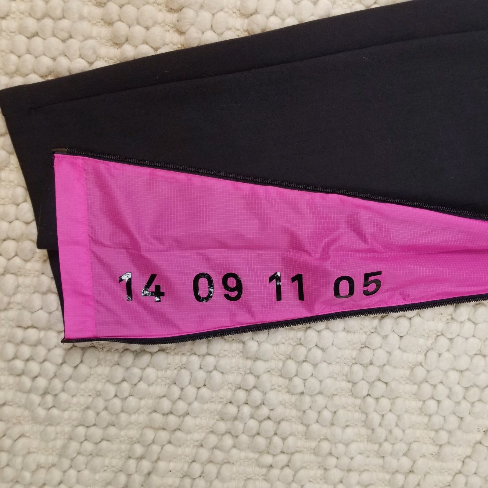 Nike Nike Tech Pack Micro Fleece Pants Black & Pink Sz Small Size 28" / US 6 / IT 42 - 5 Thumbnail