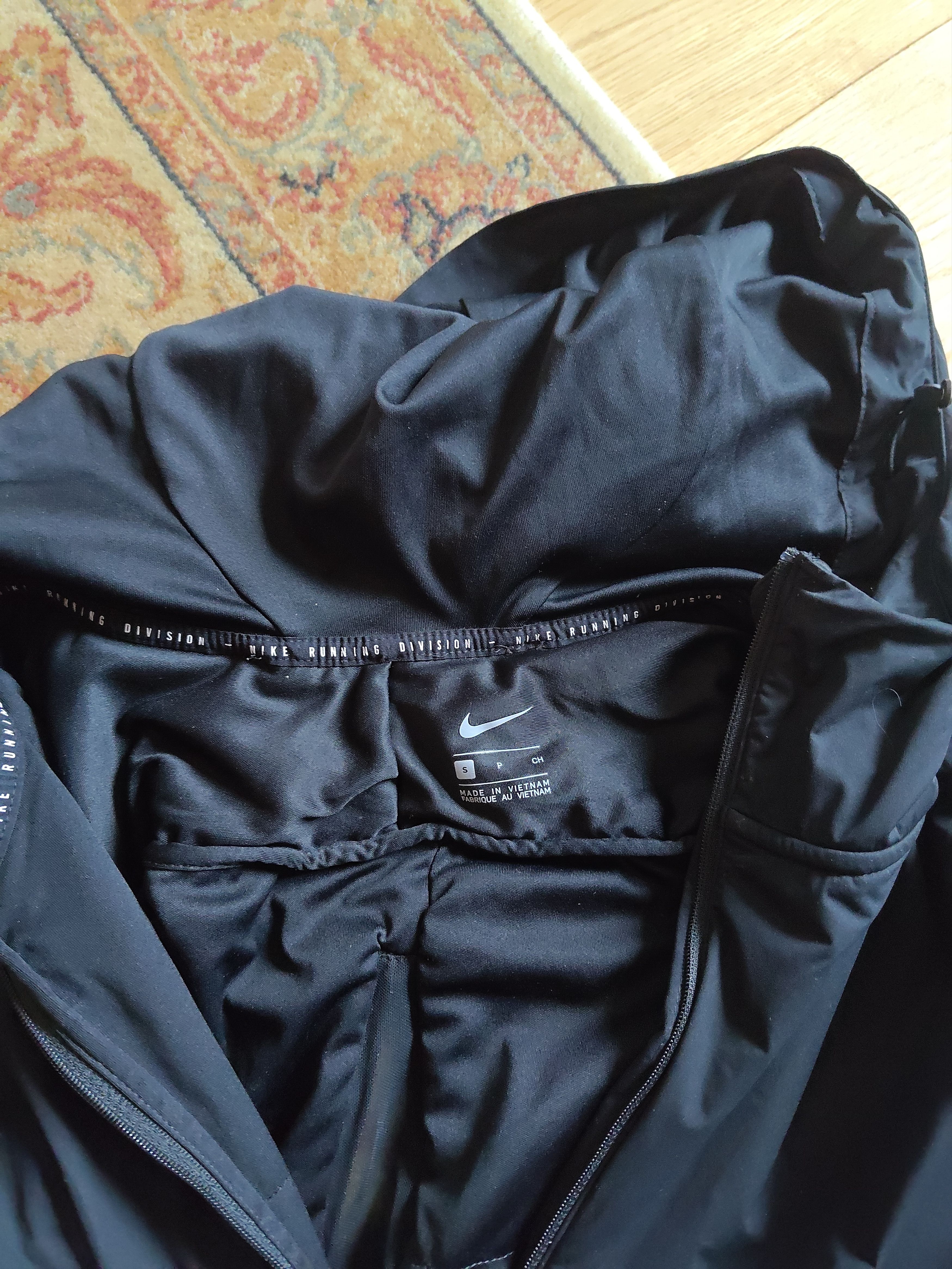 Nike Running division jacket - zip ventilation & built in mittens Size US S / EU 44-46 / 1 - 13 Thumbnail