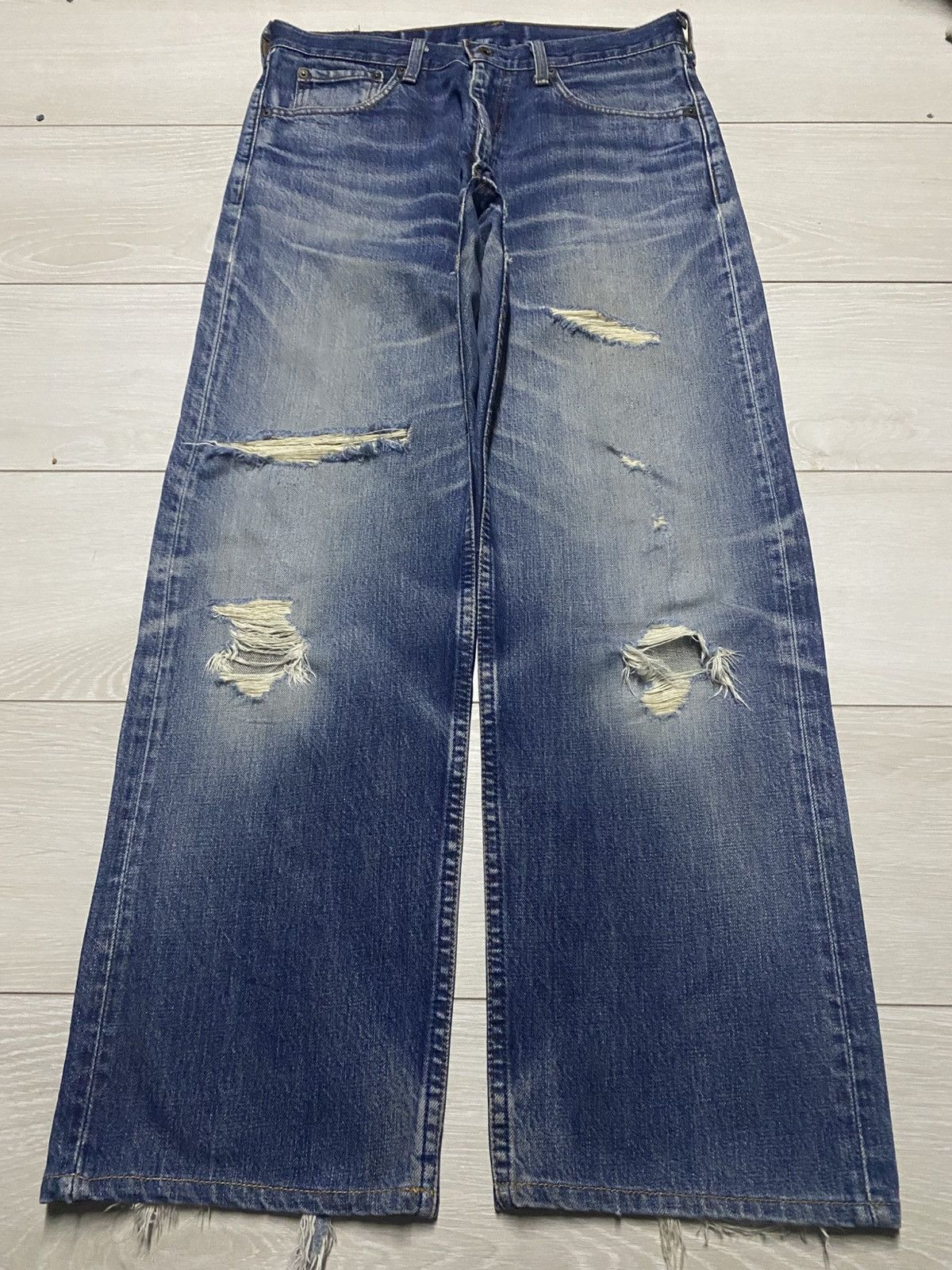 Levi's Vintage Levis 503 Button J09 Distressed Wide Leg Baggy Jeans Size US 31 - 1 Thumbnail