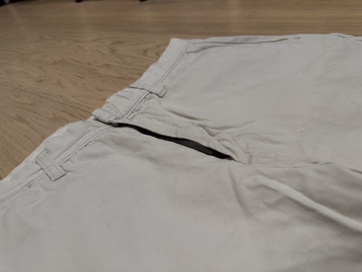 J.Crew J Crew Light Khaki Pant / Chino Size US 32 / EU 48 - 2 Thumbnail