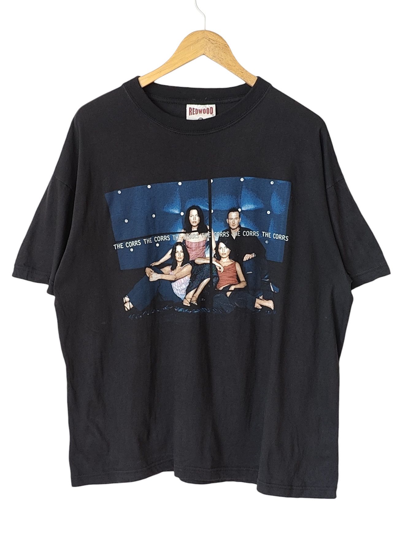 Band Tees The Corrs 1999 Winter Tour VTG Vintage Band Tshirt Size US XL / EU 56 / 4 - 1 Thumbnail