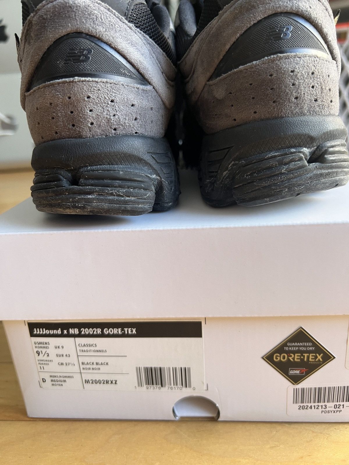JJJJound × New Balance New Balance x JJJJound 2002r ‘Charcoal’ Size US 9.5 / EU 42-43 - 5 Thumbnail