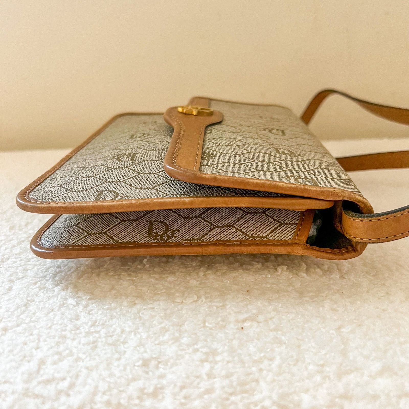 Dior DIOR Tan Honeycomb Crossbody / Shoulder Bag Size ONE SIZE - 4 Thumbnail