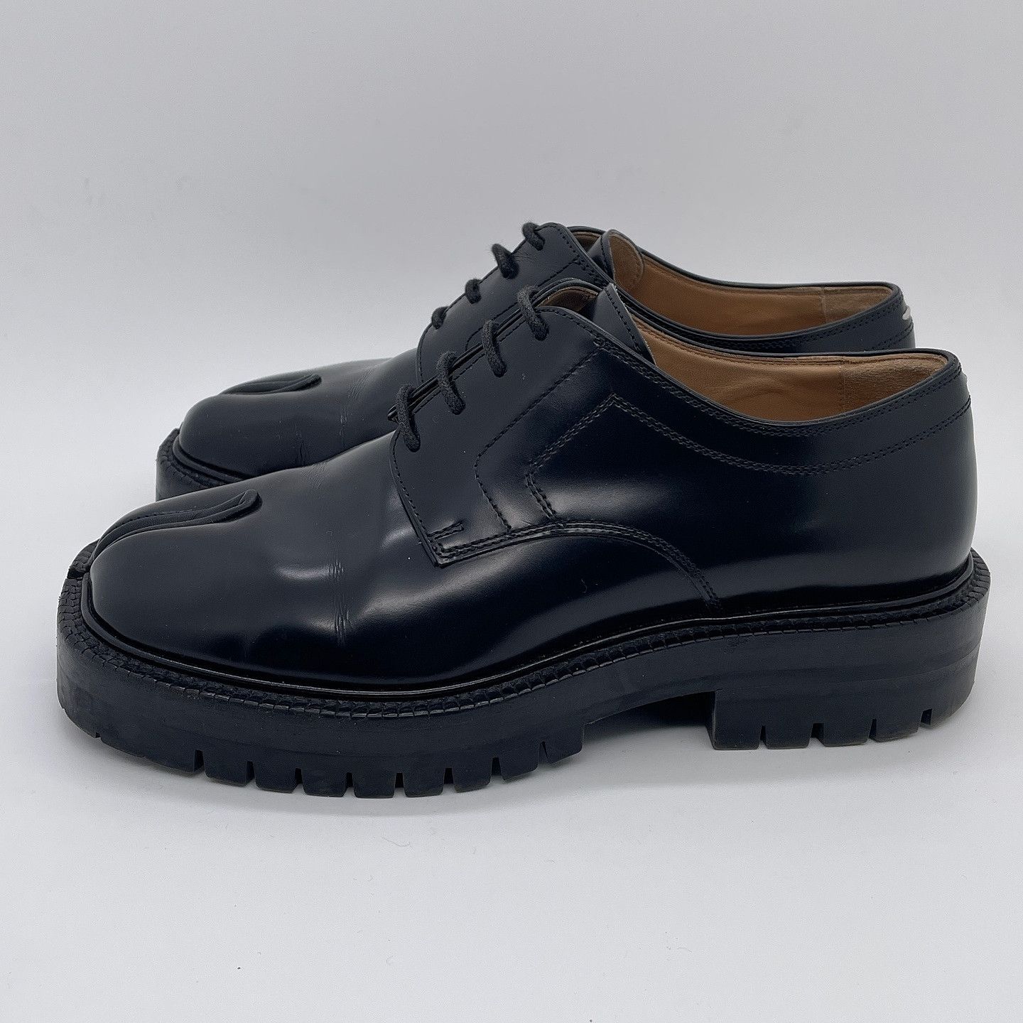 Maison Margiela Maison Margiela Tabi Lace Up Shoes Size 36 Size US 6 / IT 36 - 1 Thumbnail