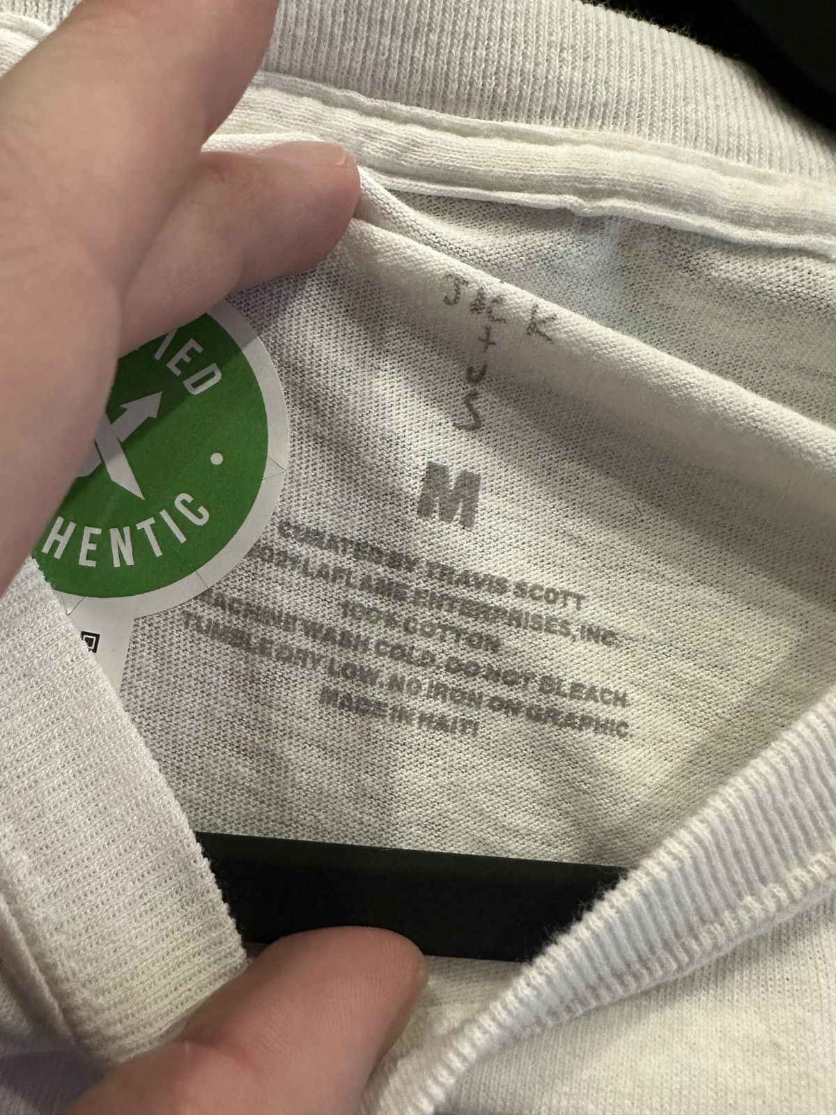 Travis Scott Cactus Jack Crossover tee Size US M / EU 48-50 / 2 - 6 Thumbnail
