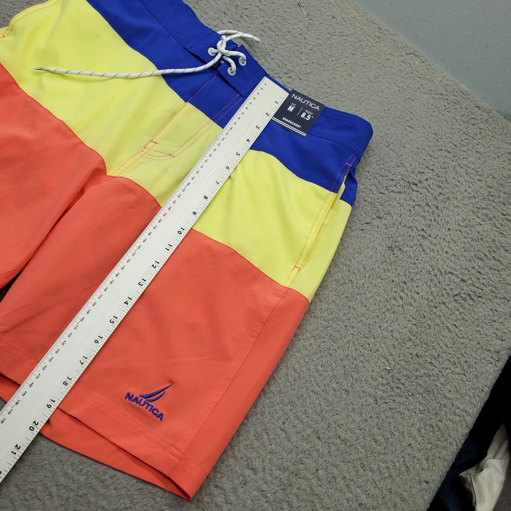Nautica Nautica Board Shorts Mens Colorblock 8.5" Inseam M Multicolor Drawstring Bottoms Size US 31 - 3 Thumbnail