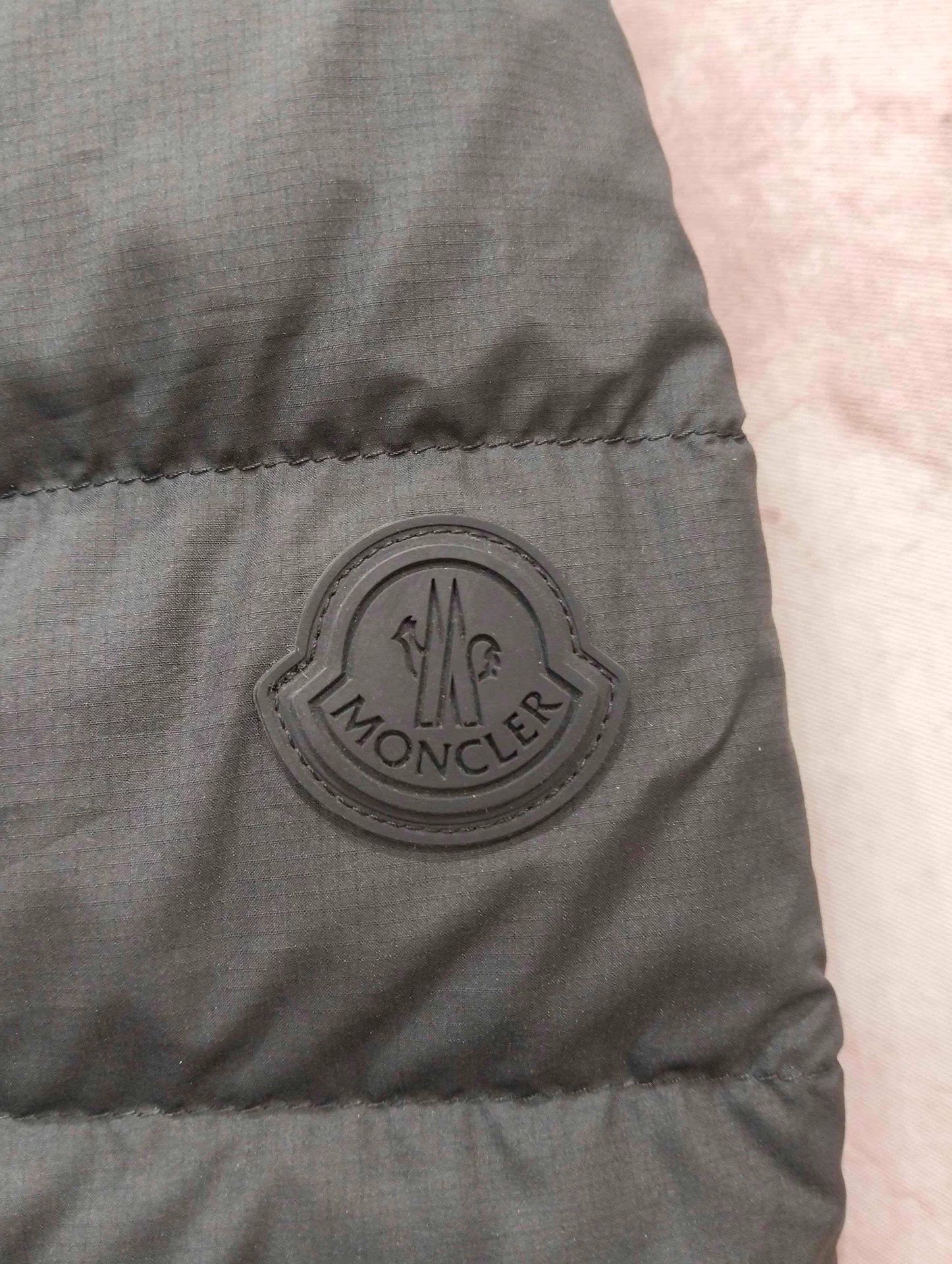 Moncler Moncler Baseball Collar Longsleeve Zip Down Jacket 1 95 New Size US S / EU 44-46 / 1 - 7 Thumbnail