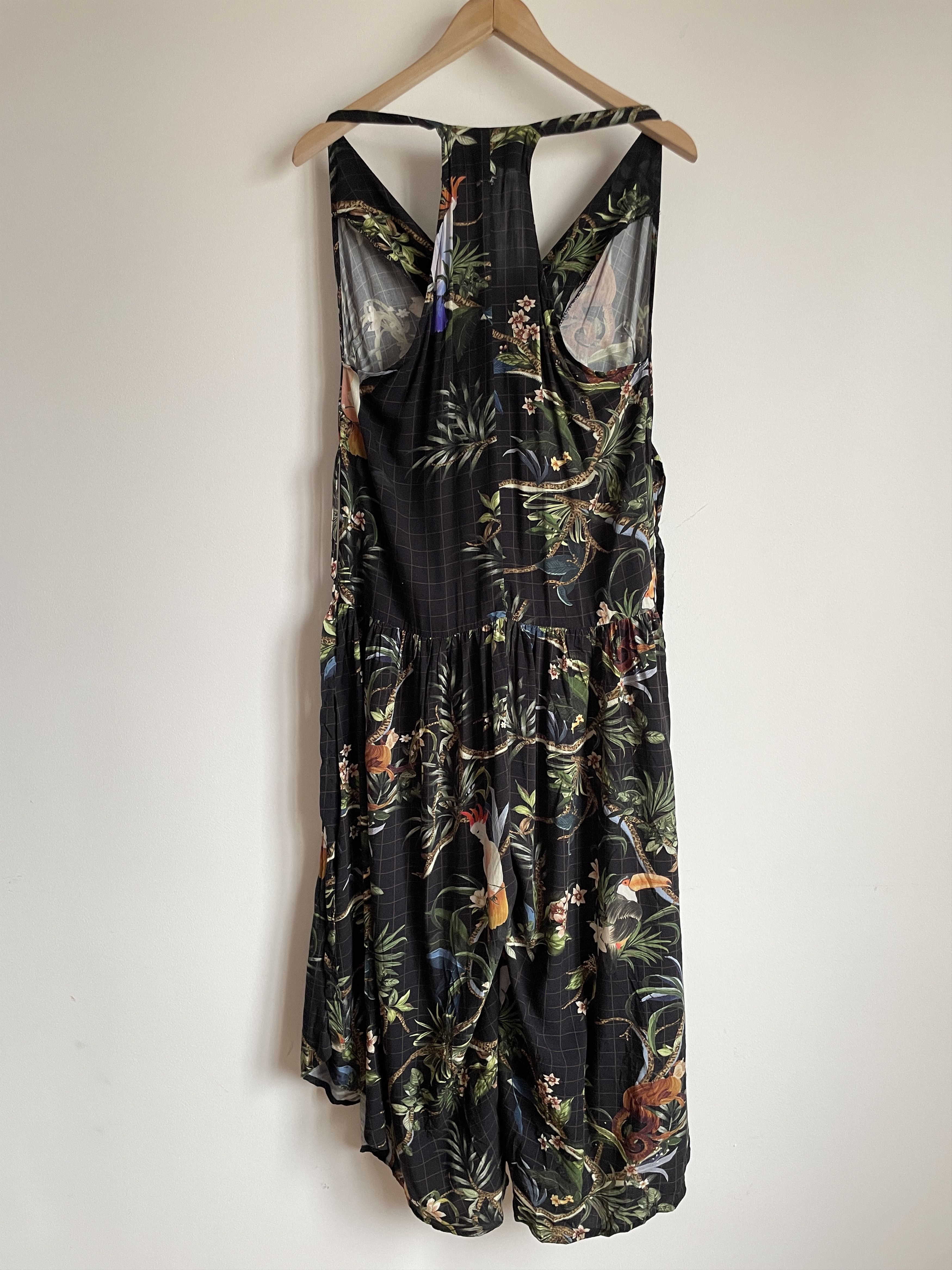 Farm Rio Farm Rio Tropical Print Jumpsuit Dress Size P Size S / US 4 / IT 40 - 2 Thumbnail