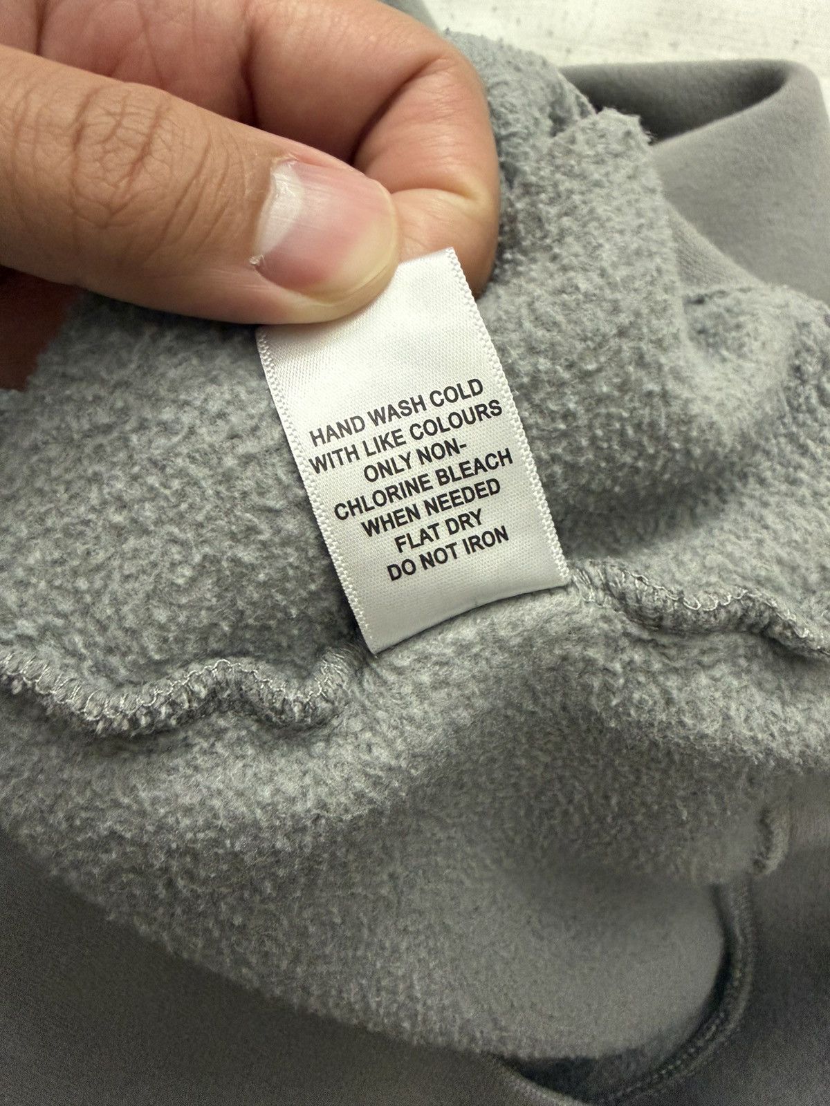 Fear of God Fear of God Essentials Gray Hoodie size Medium Size US M / EU 48-50 / 2 - 6 Thumbnail