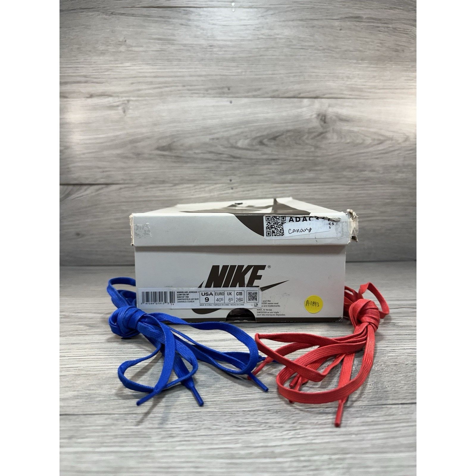 Jordan Brand × Travis Scott Travis Scott x Air Jordan 1 Retro Low Canary - Size 9w/7.5m Size US 9 / IT 39 - 8 Thumbnail