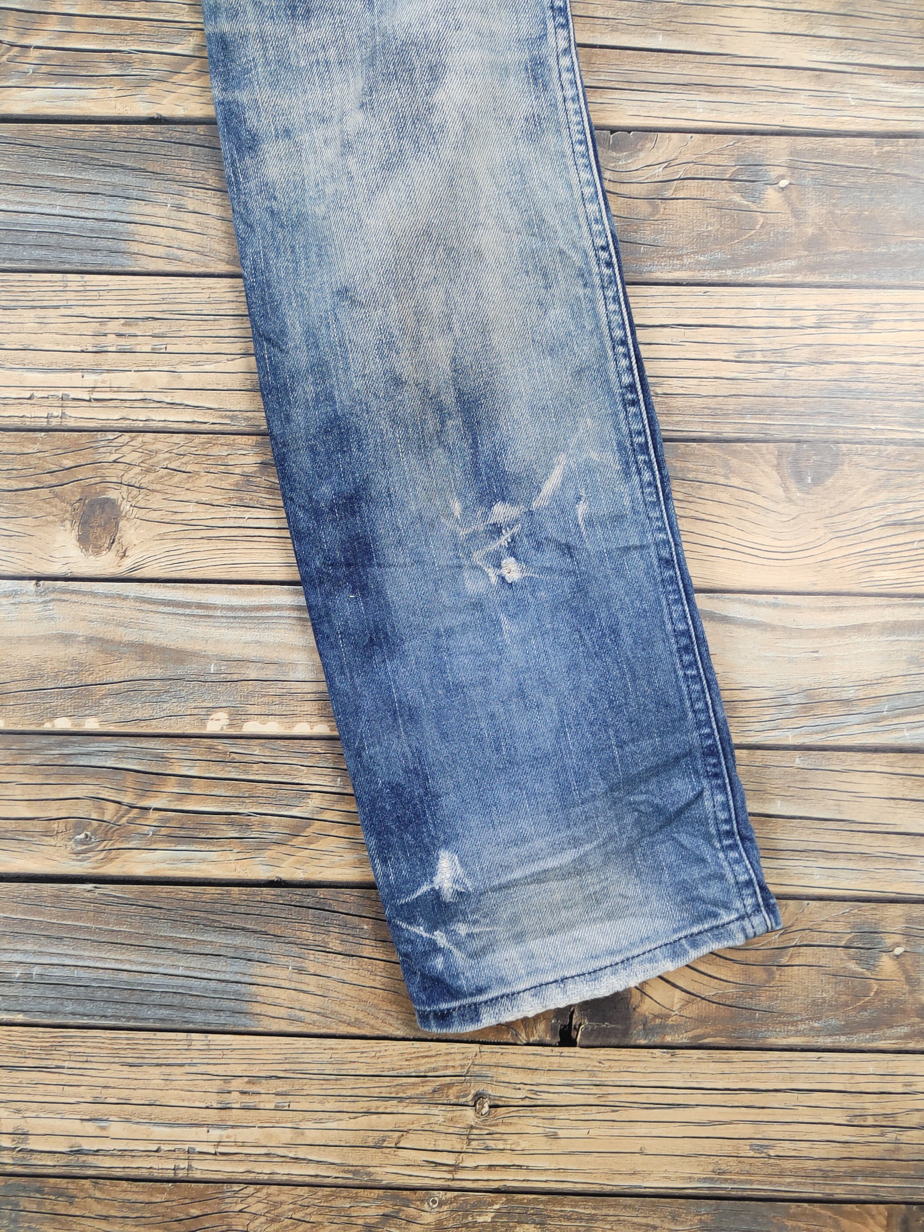 Diesel Diesel Dark Blue Faded Distressed Ripped denim Jeans #W1953 Size US 27 - 13 Thumbnail