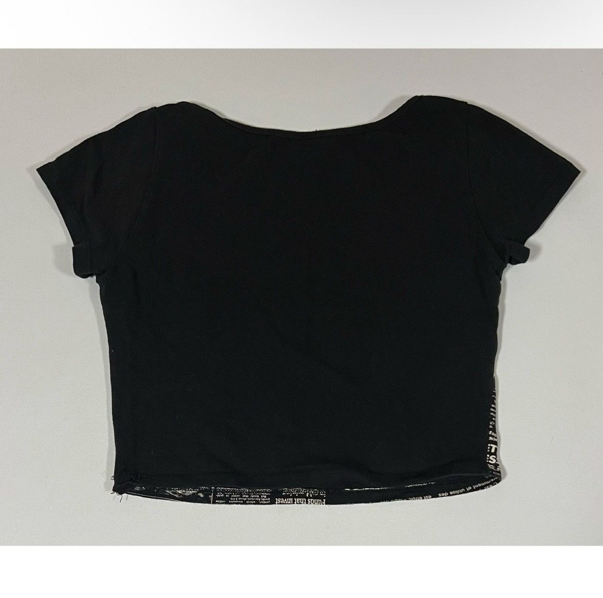 Vintage Black Beige Newspaper Graphic Tee Crop Top Shirt Size S 📰✨ Size S / US 4 / IT 40 - 3 Thumbnail